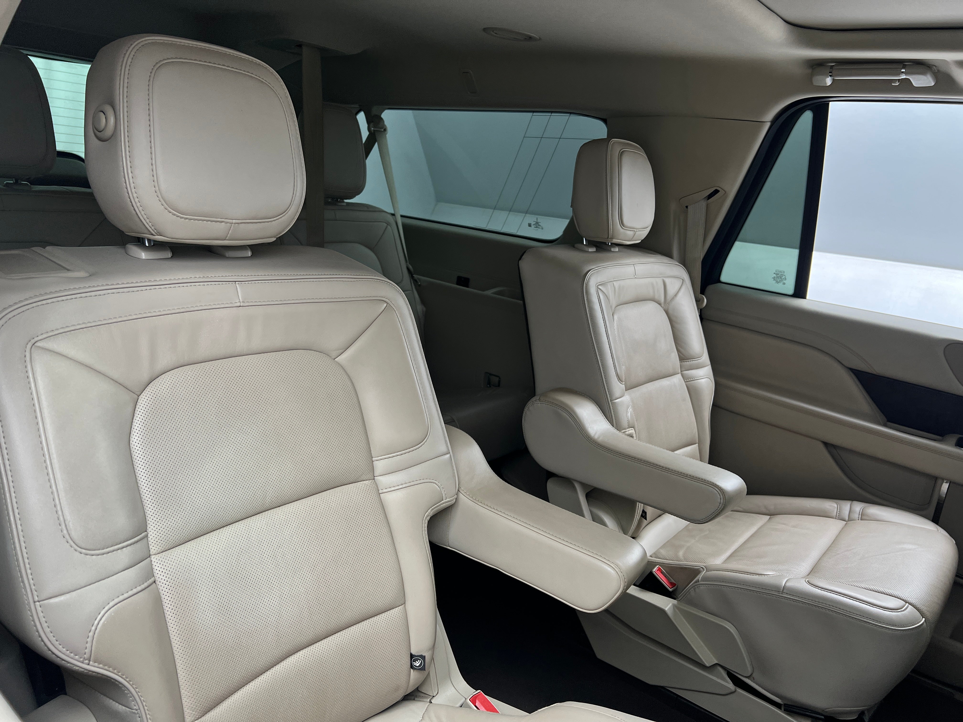 2019 Lincoln Navigator L Select 5