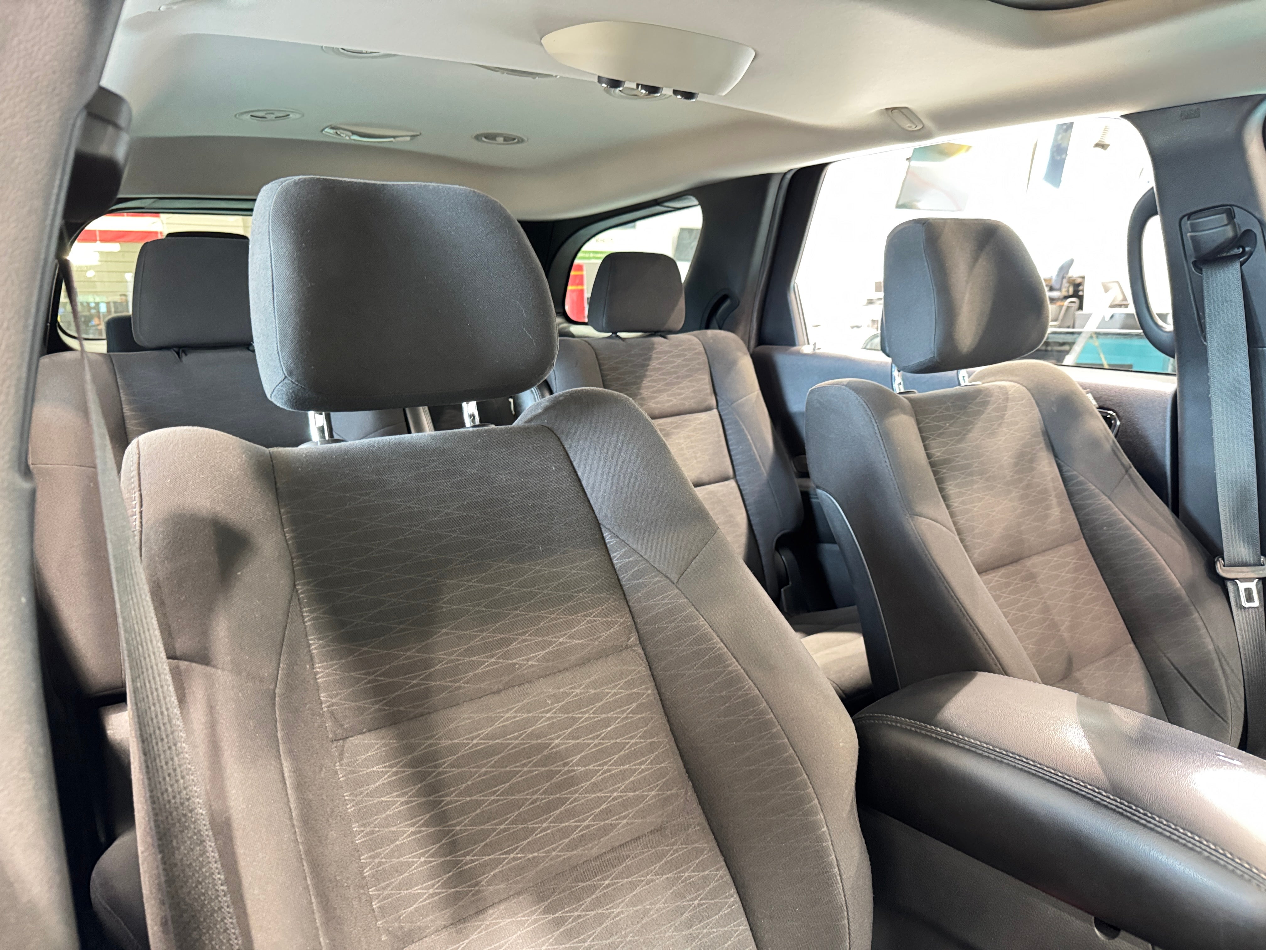 2018 Dodge Durango SXT 2