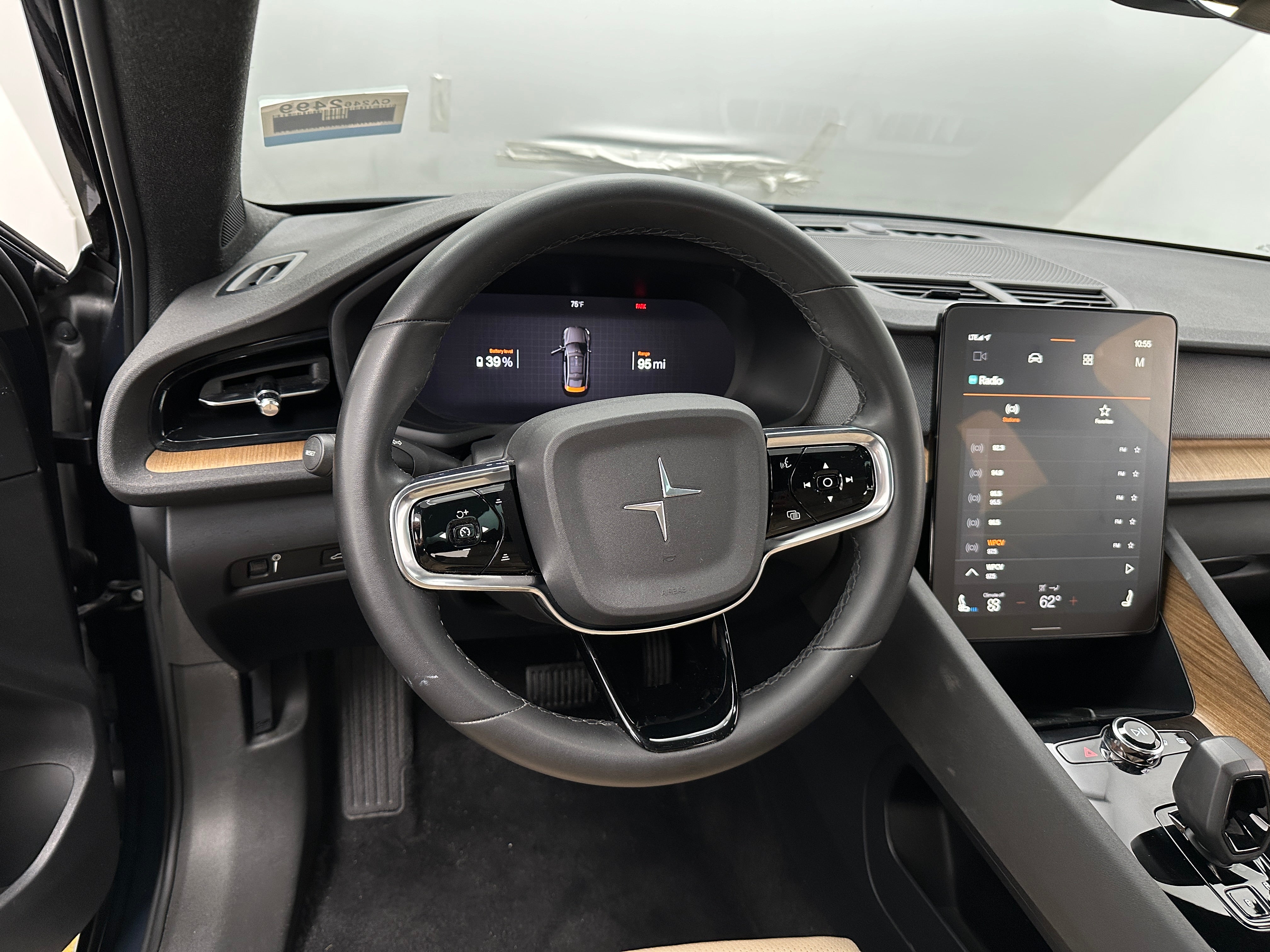 2021 Polestar 2  4