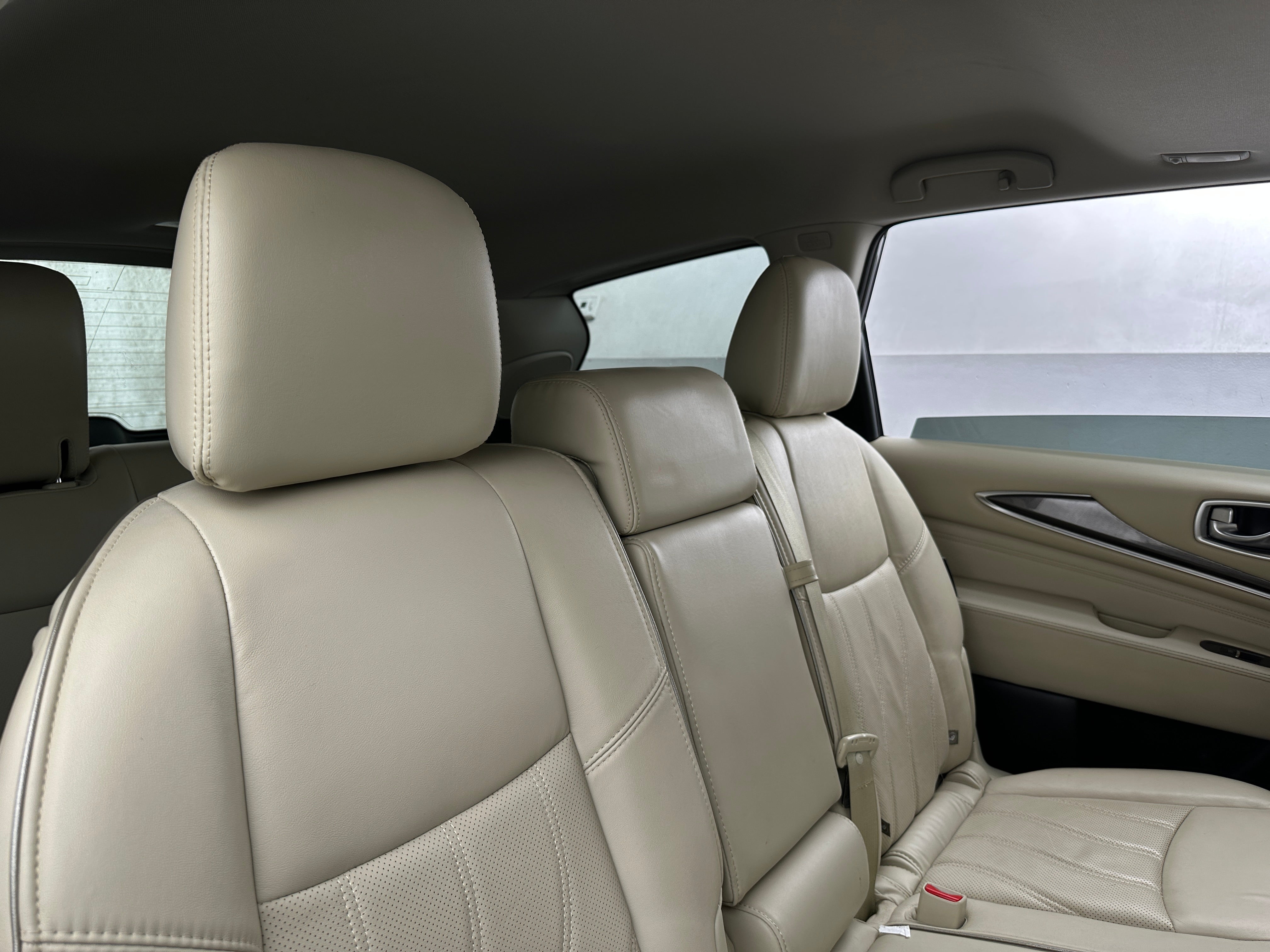 2020 INFINITI QX60 Luxe 5