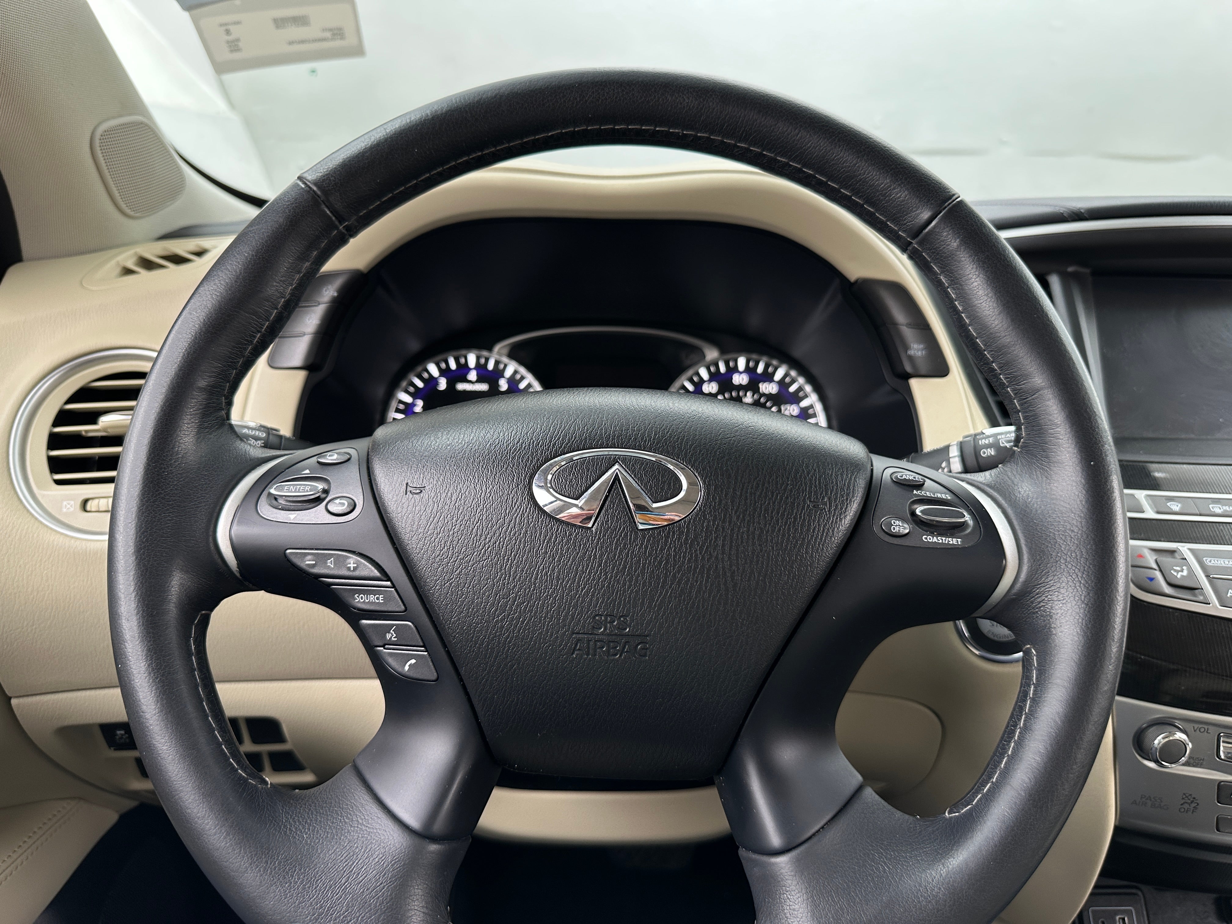 2020 INFINITI QX60 Luxe 4