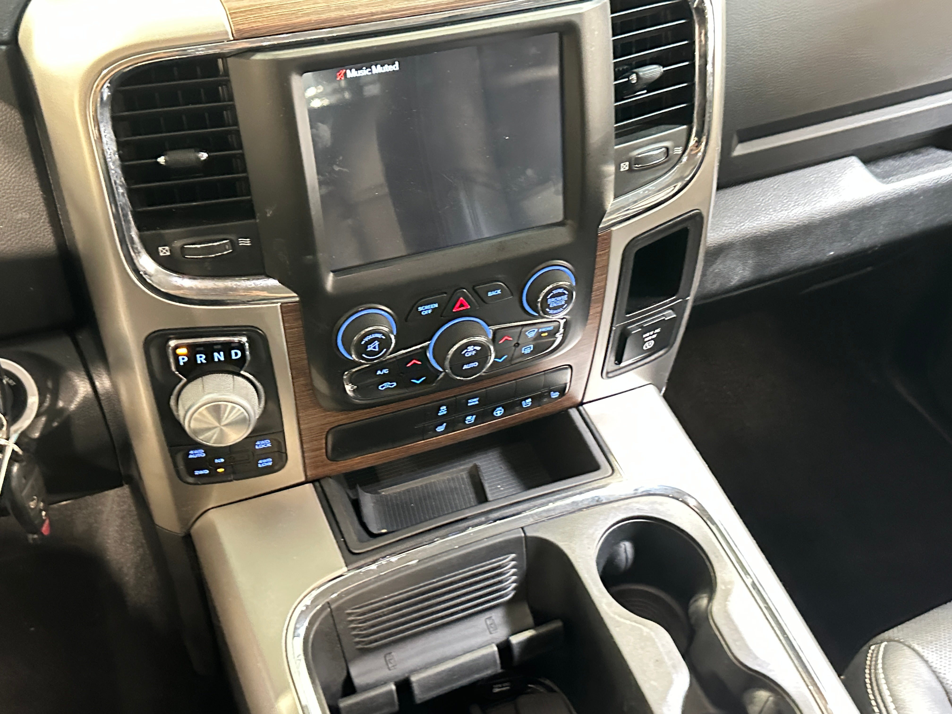 2018 RAM 1500 Laramie 3