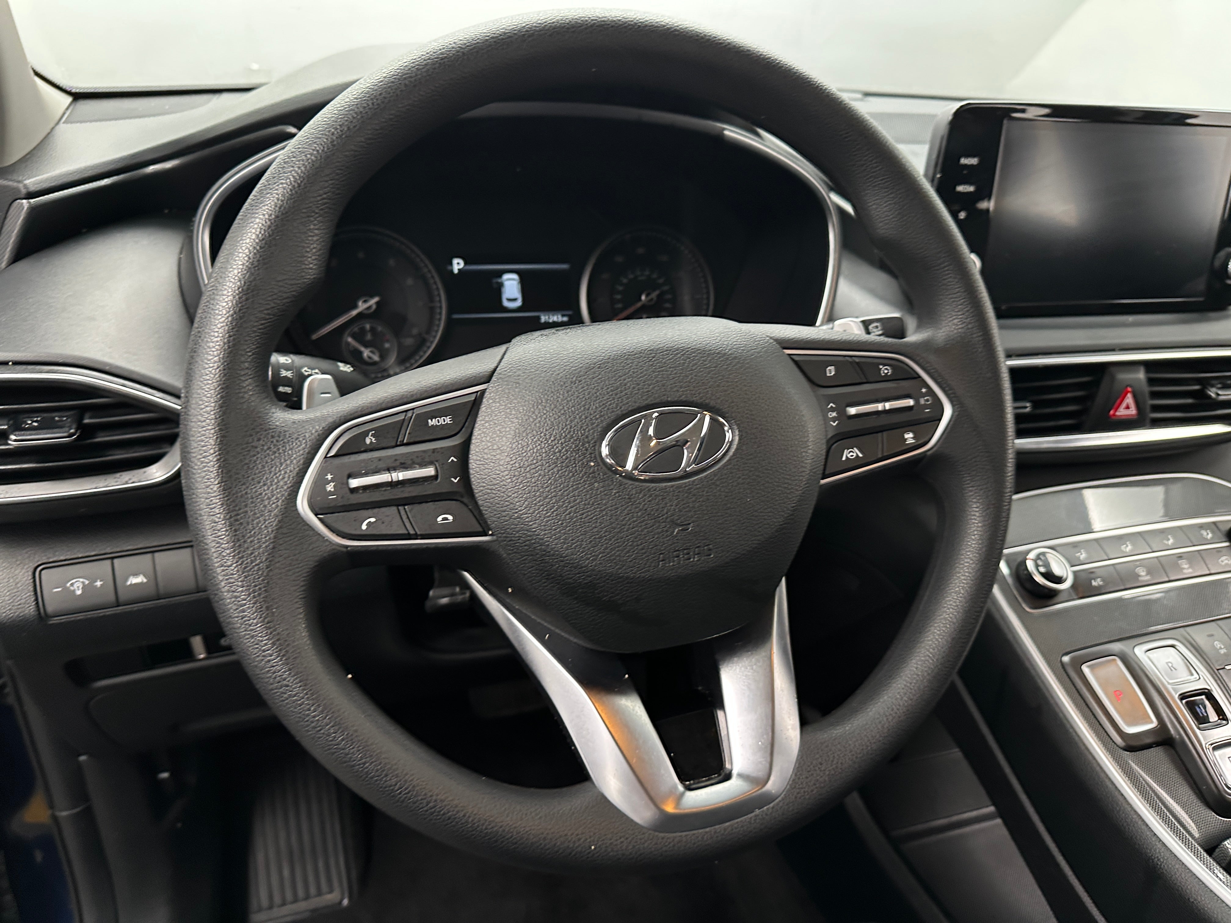 2022 Hyundai Santa Fe SE 5