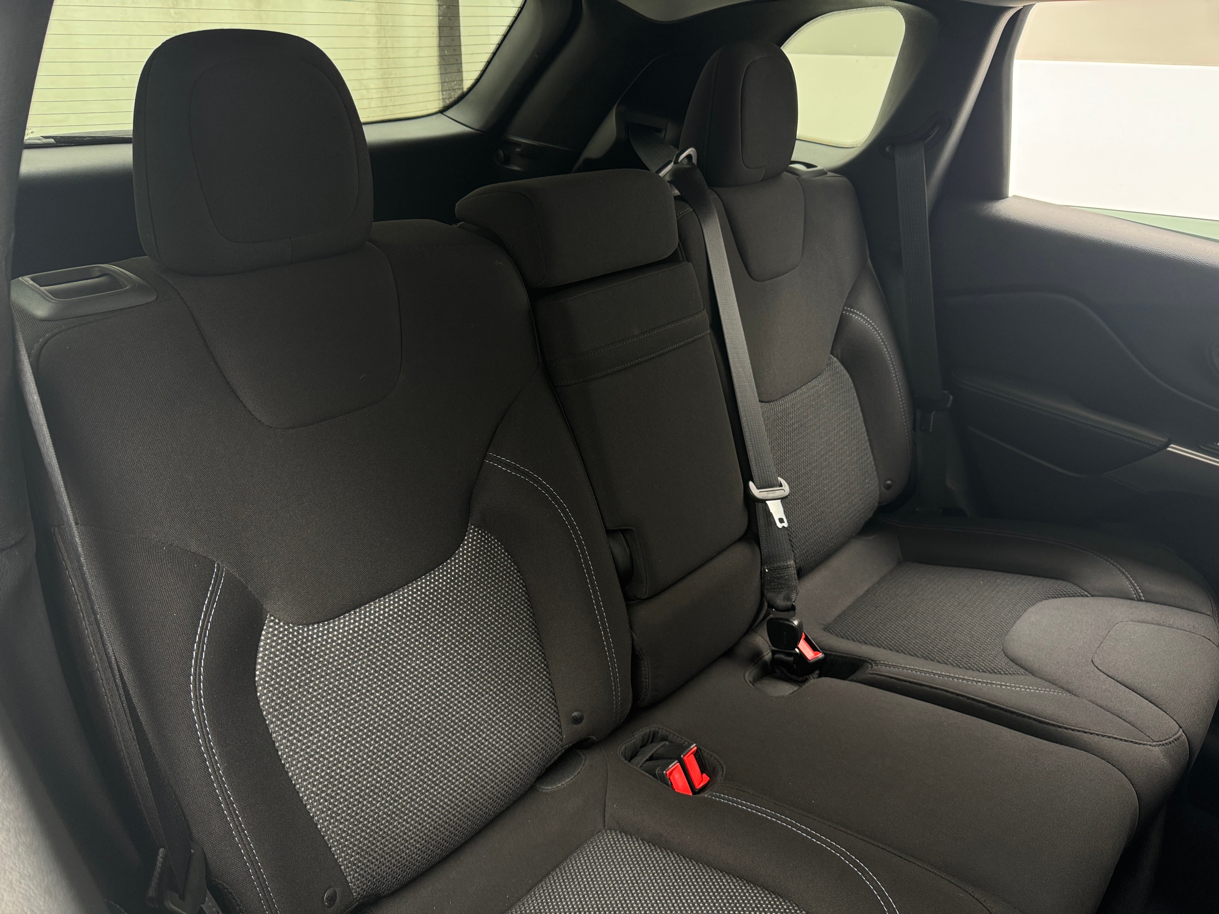 2019 Jeep Cherokee Latitude 6