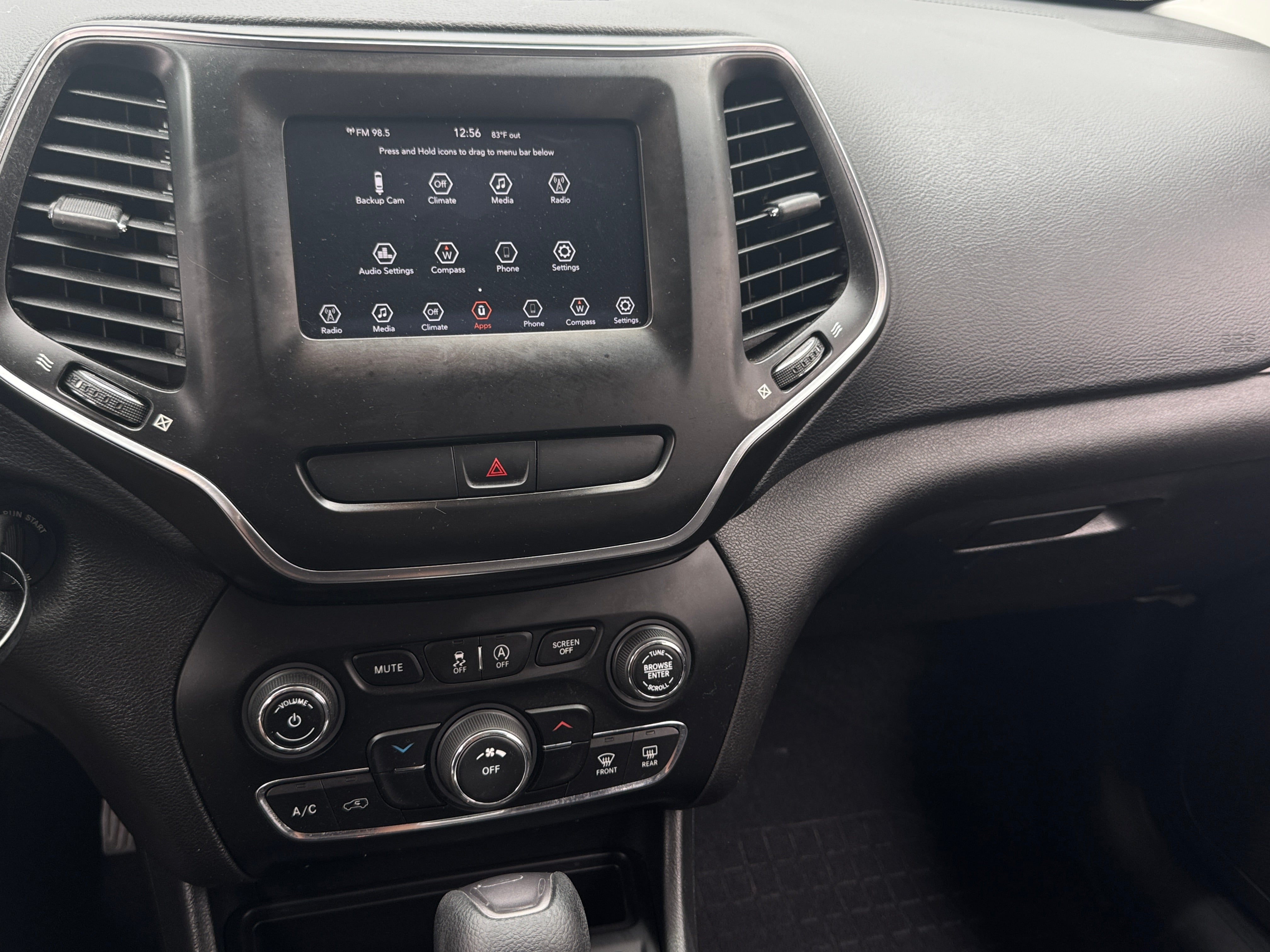 2019 Jeep Cherokee Latitude 4