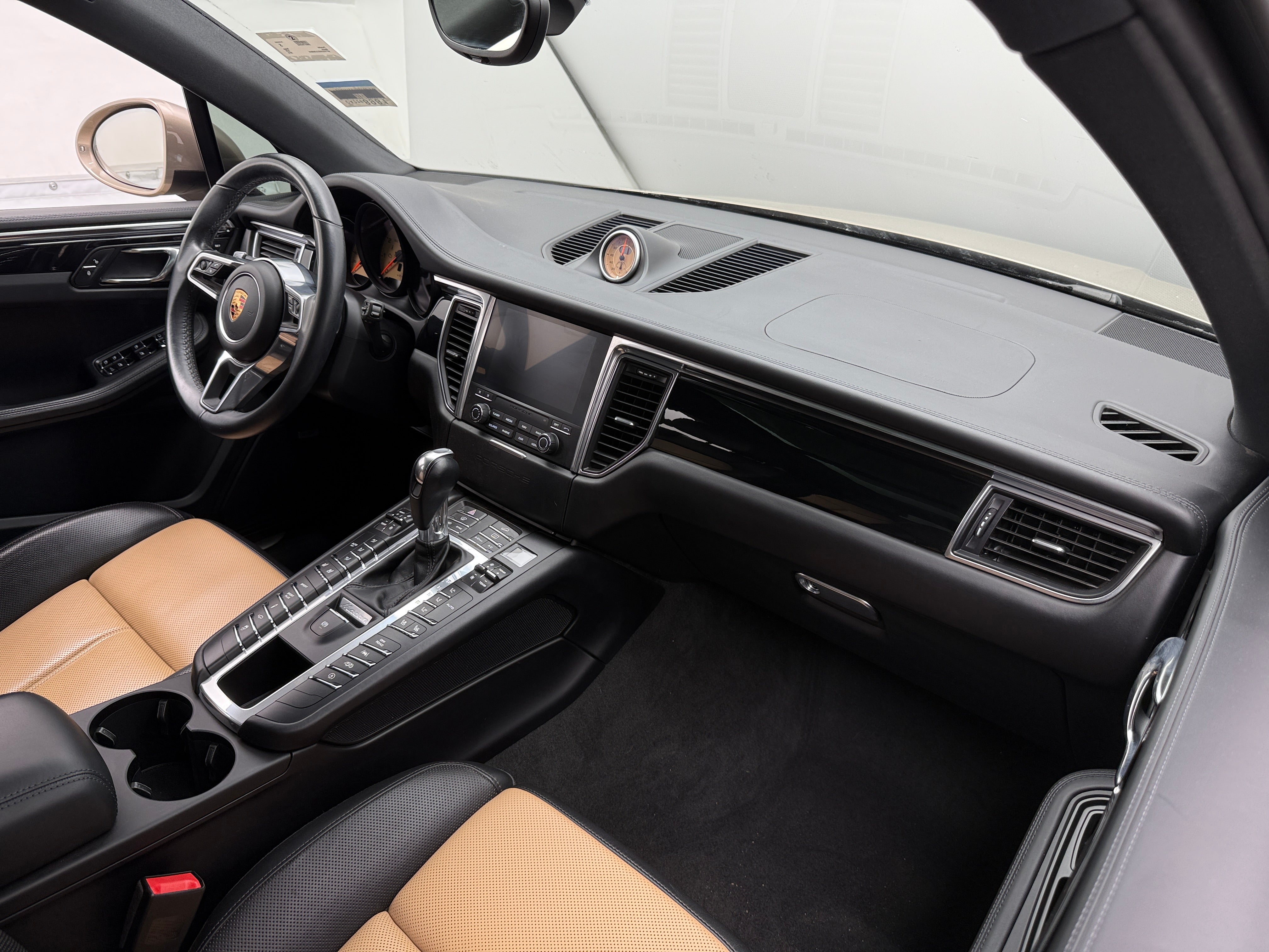 2018 Porsche Macan GTS 2