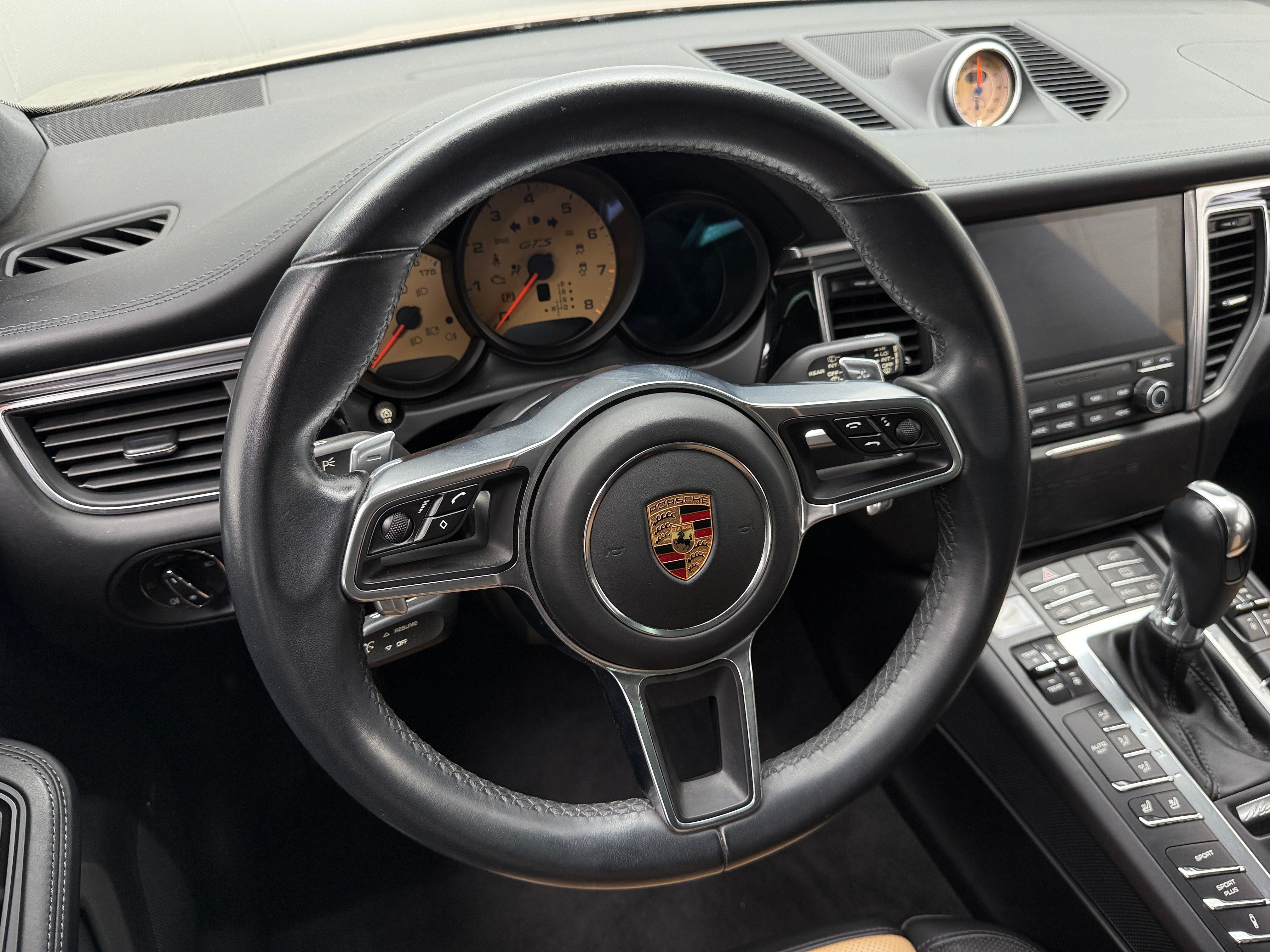 2018 Porsche Macan GTS 4