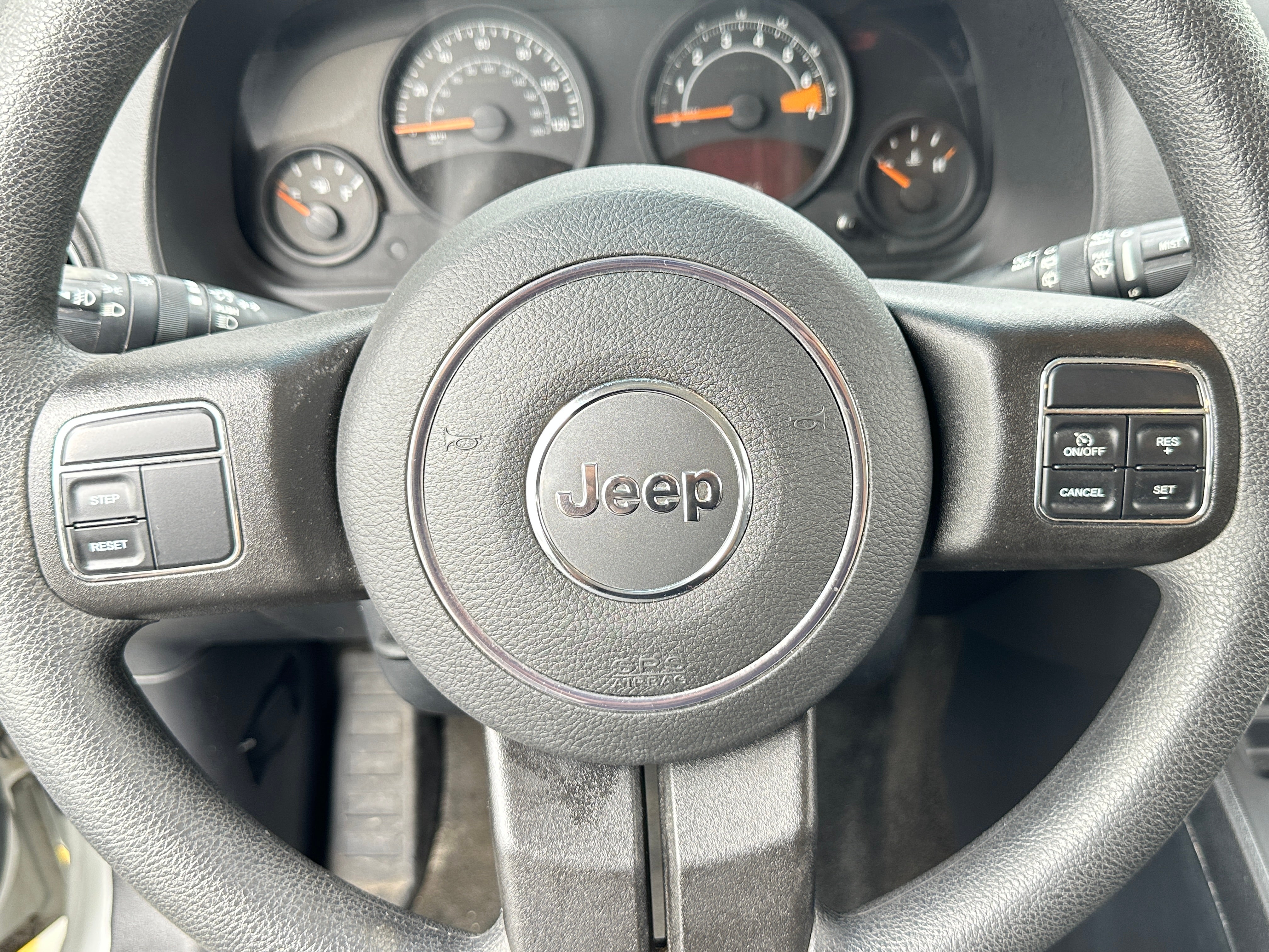 2015 Jeep Compass Sport 5