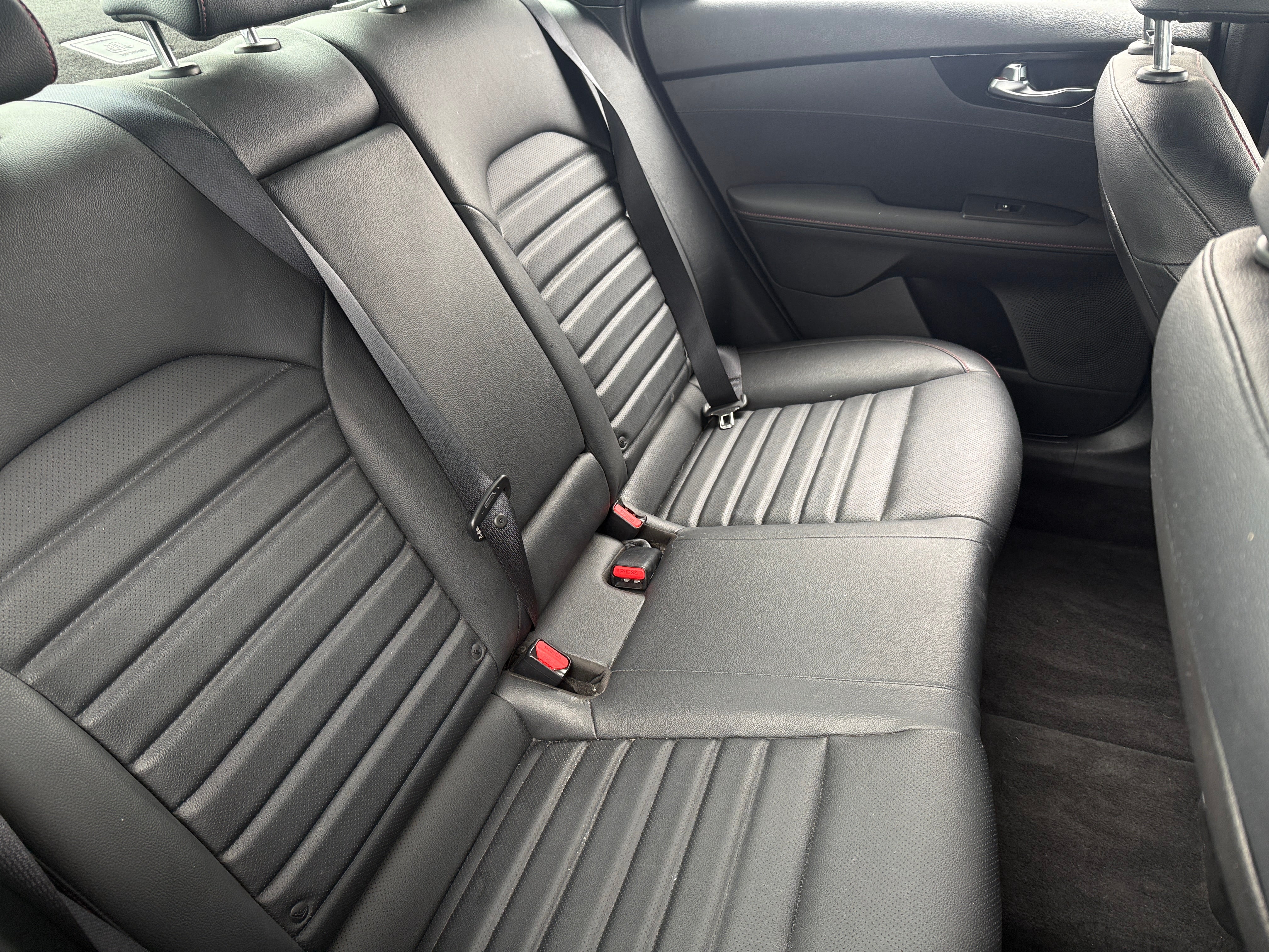 2022 Kia Forte GT 5