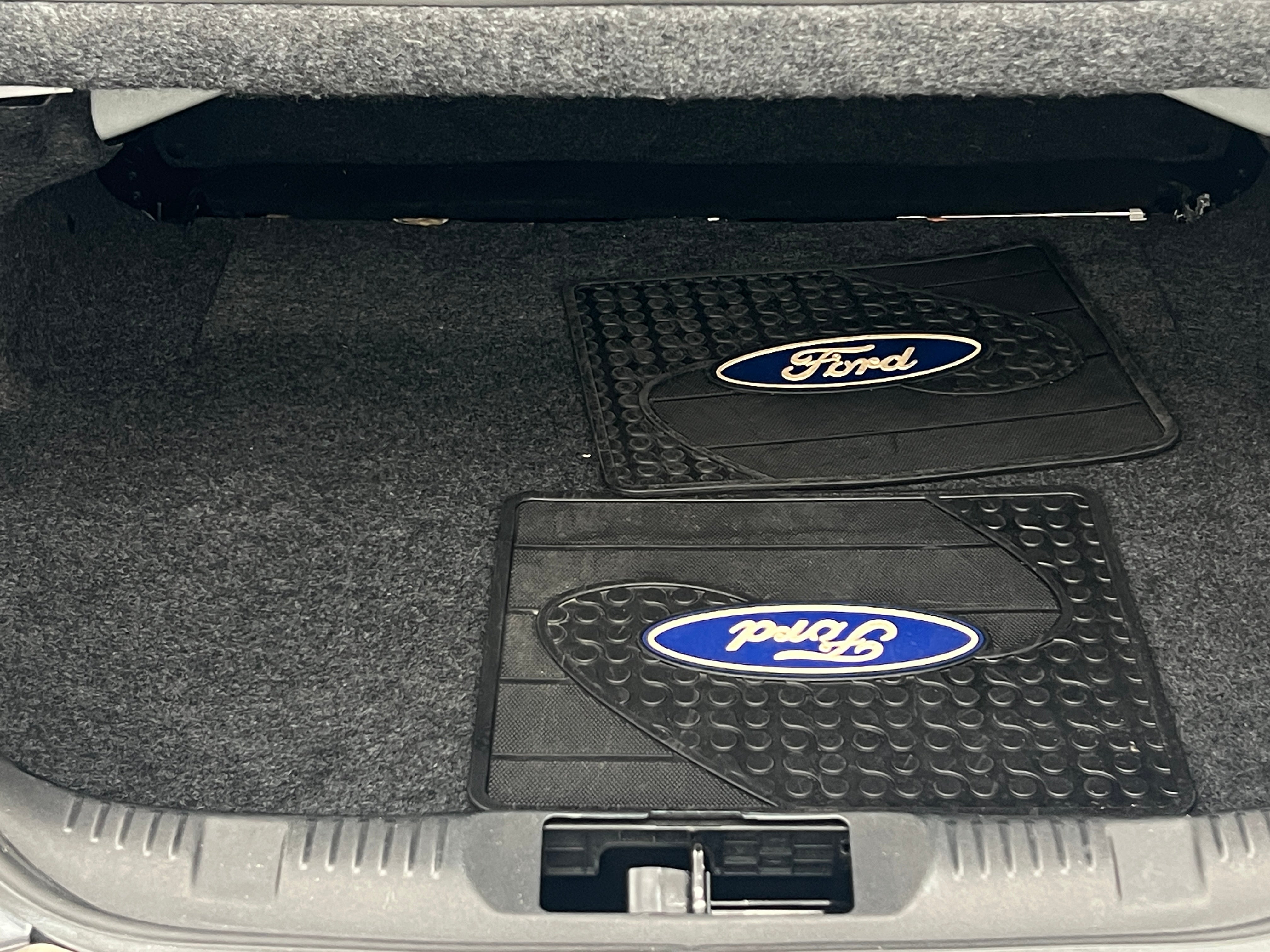 2016 Ford Mustang V6 7
