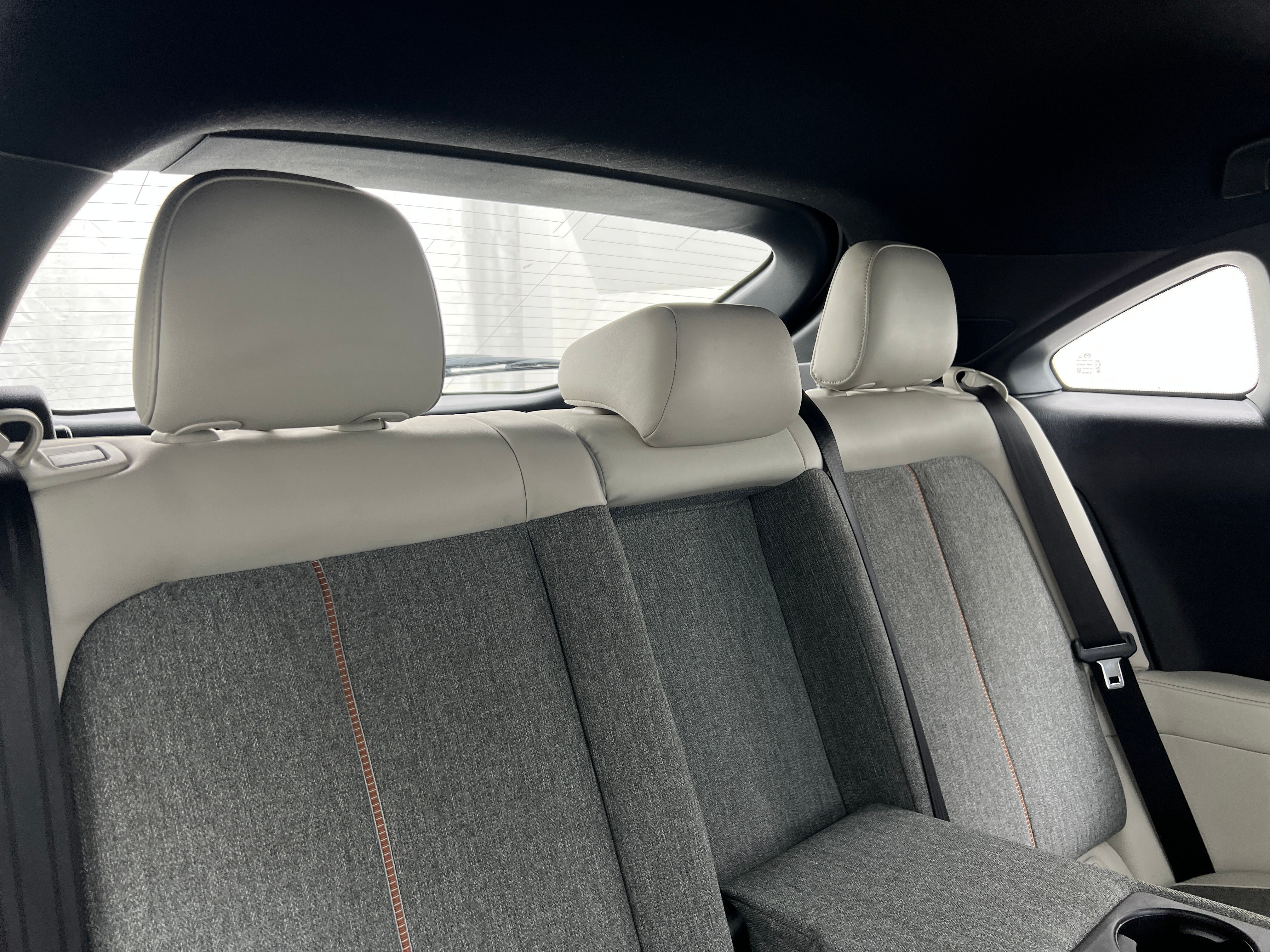 2022 Mazda MX-30 Premium Plus 5