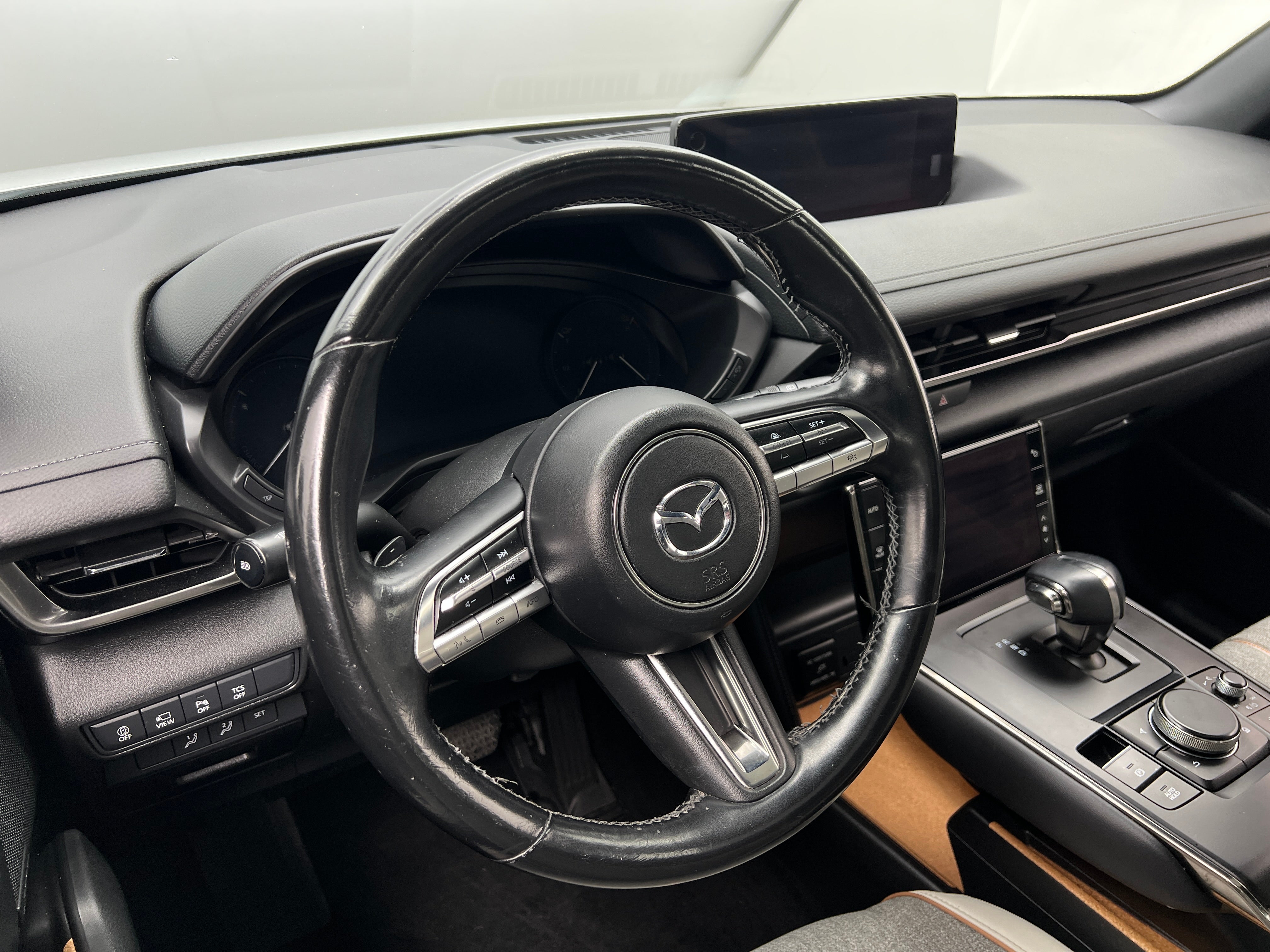 2022 Mazda MX-30 Premium Plus 4