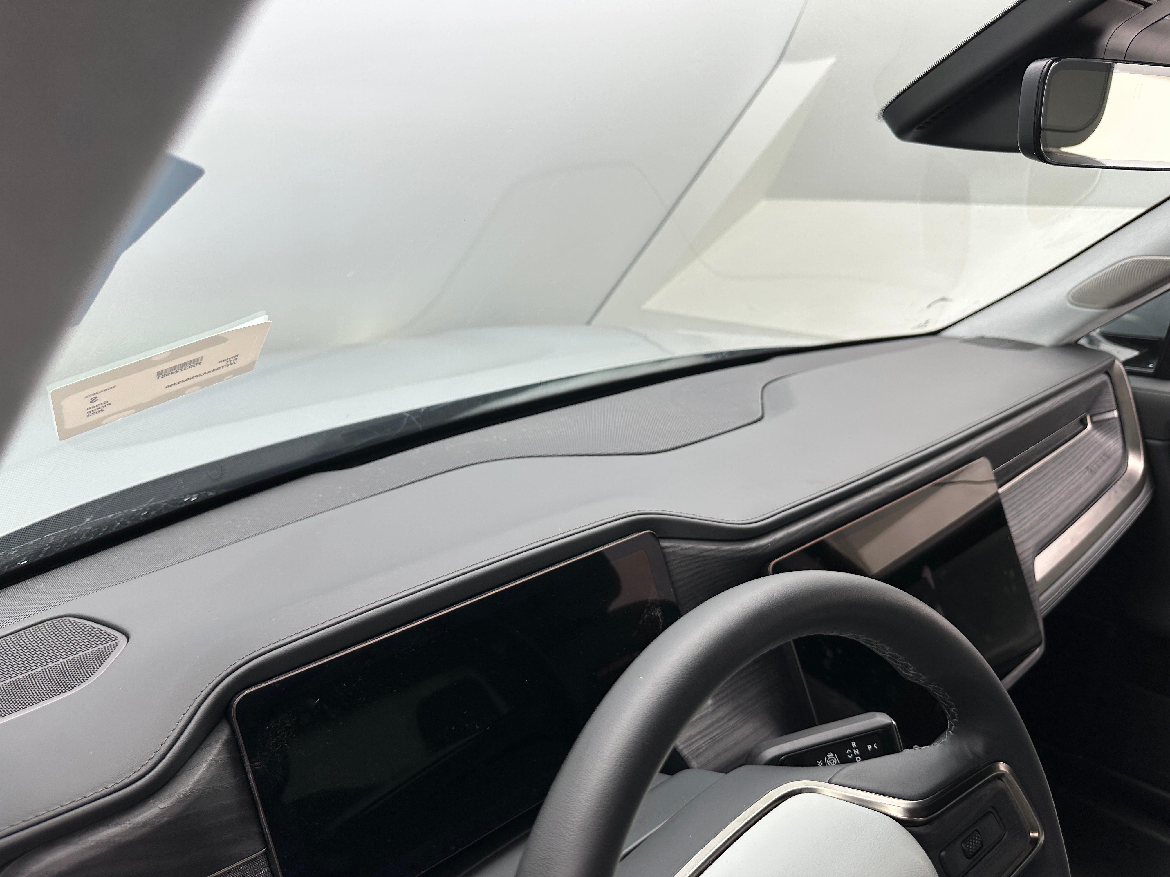 2023 Rivian R1T Adventure 2