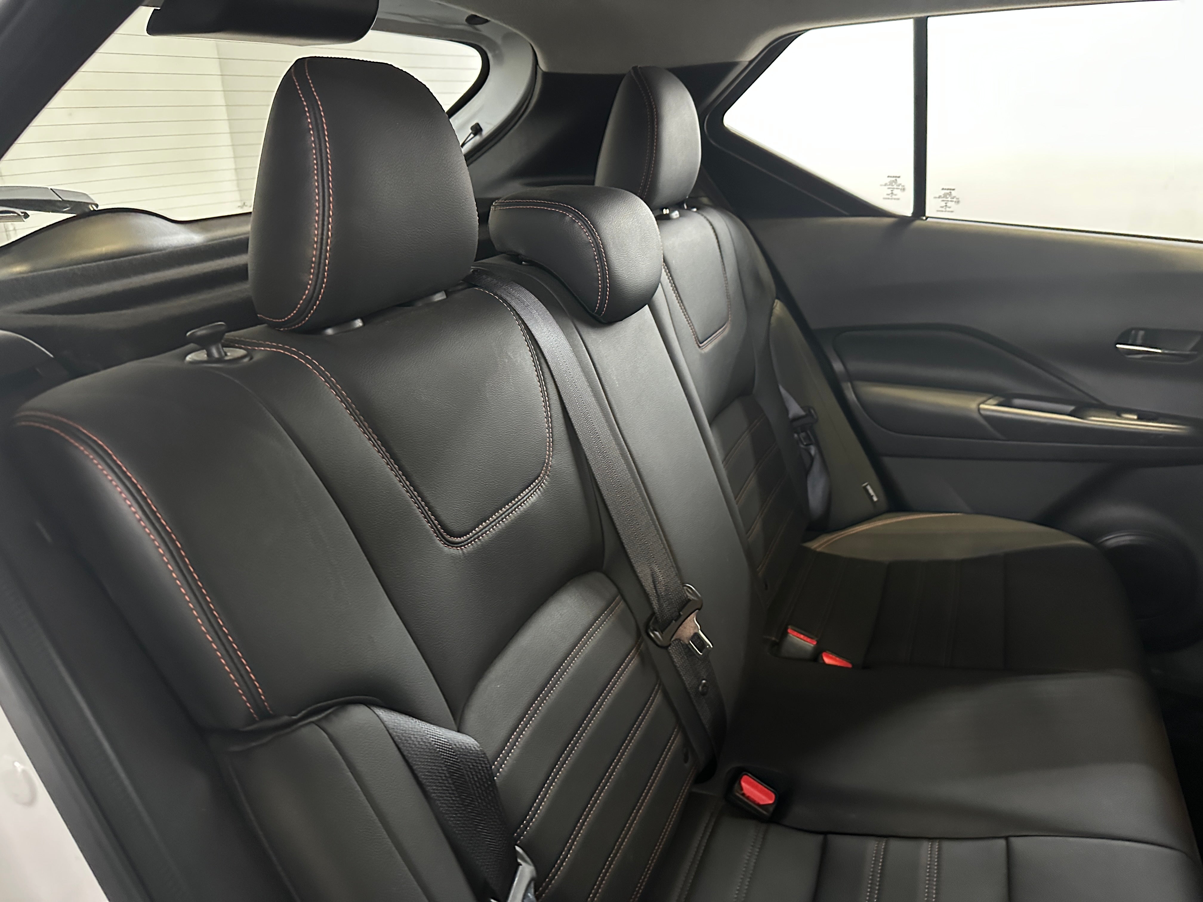 2020 Nissan Kicks SR 6