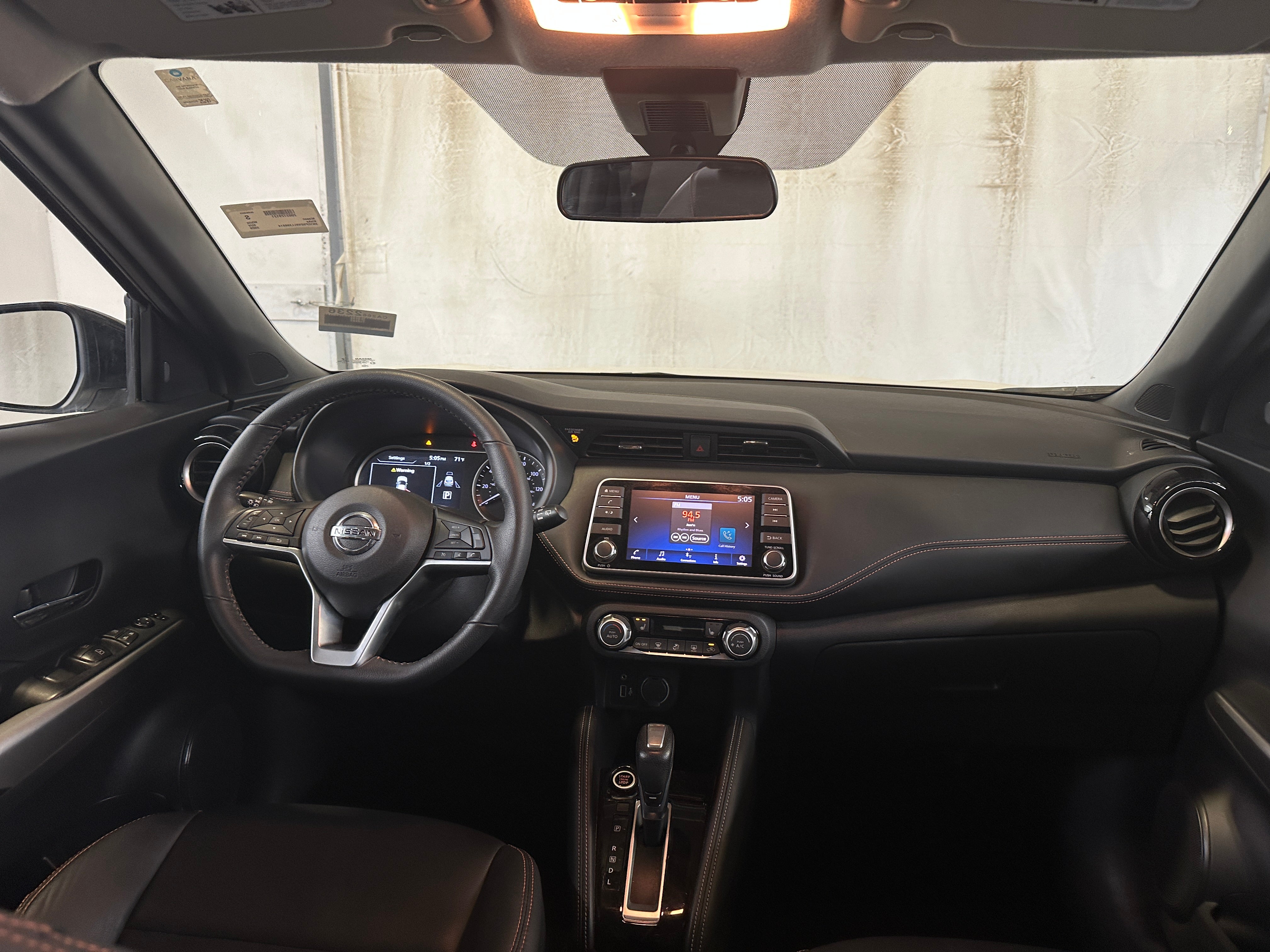 2020 Nissan Kicks SR 3
