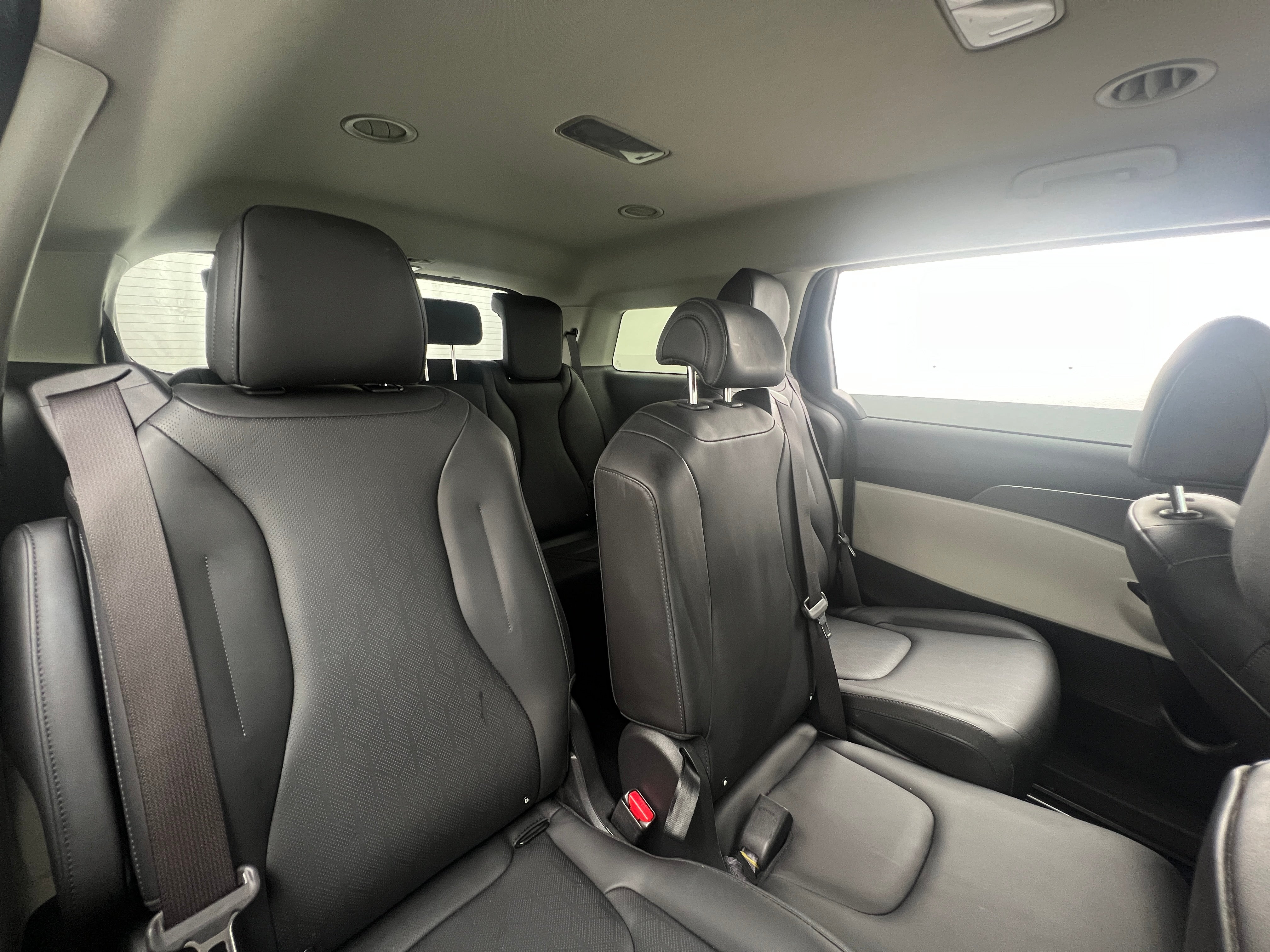 2022 Kia Carnival LX 6