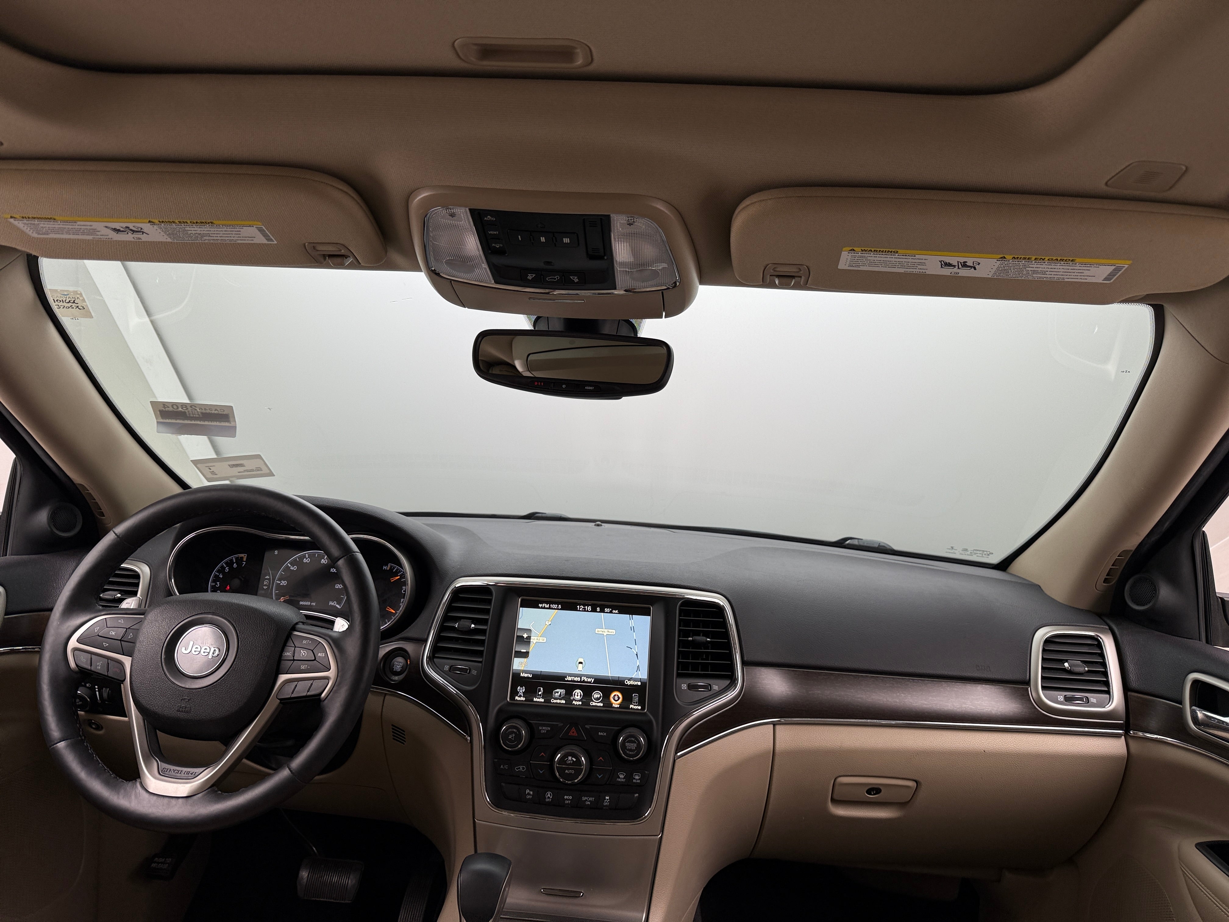 2017 Jeep Grand Cherokee Limited Edition 2