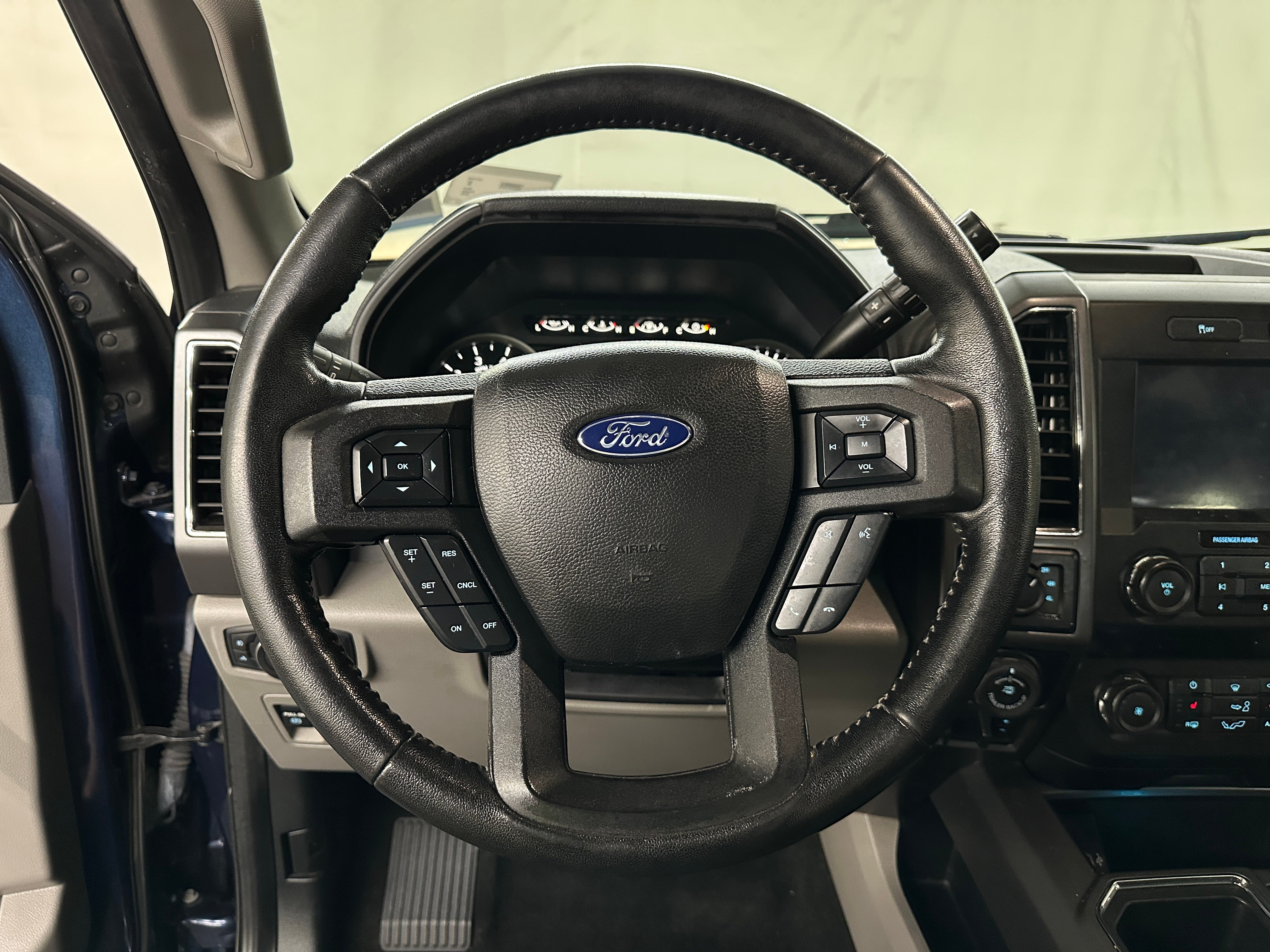 2019 Ford Econoline E-150 5