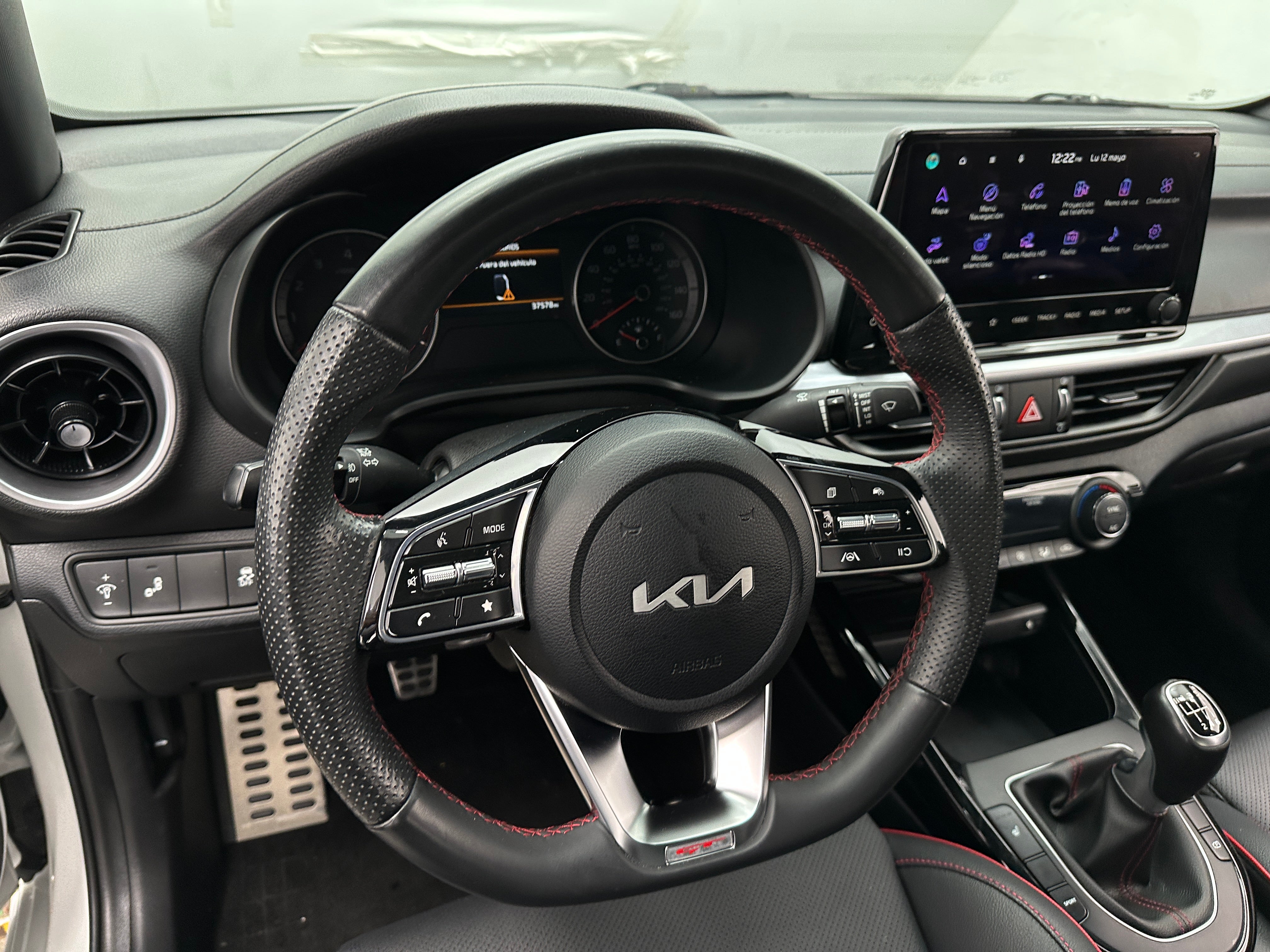 2023 Kia Forte GT 4