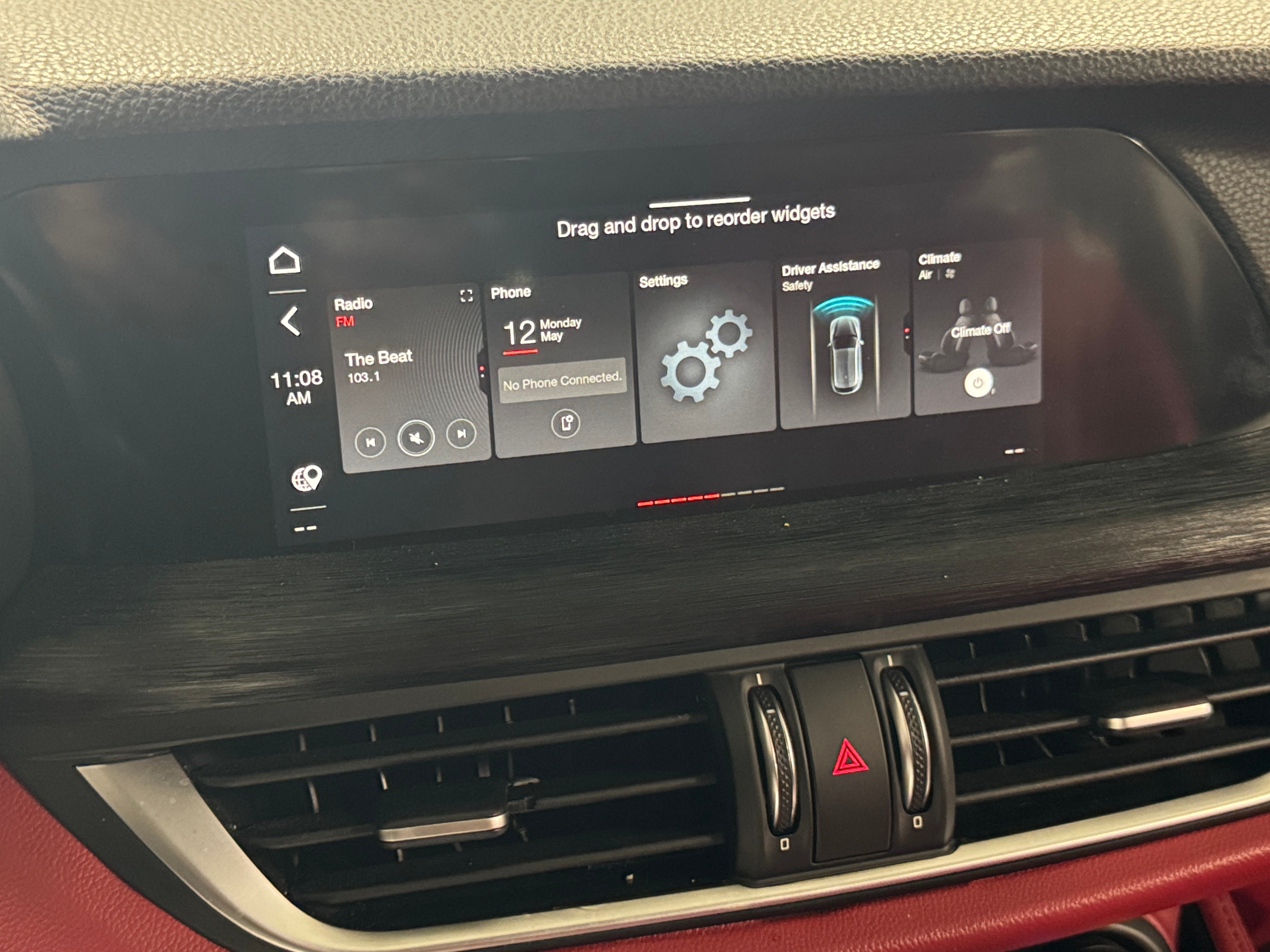 2020 Alfa Romeo Stelvio Base 3