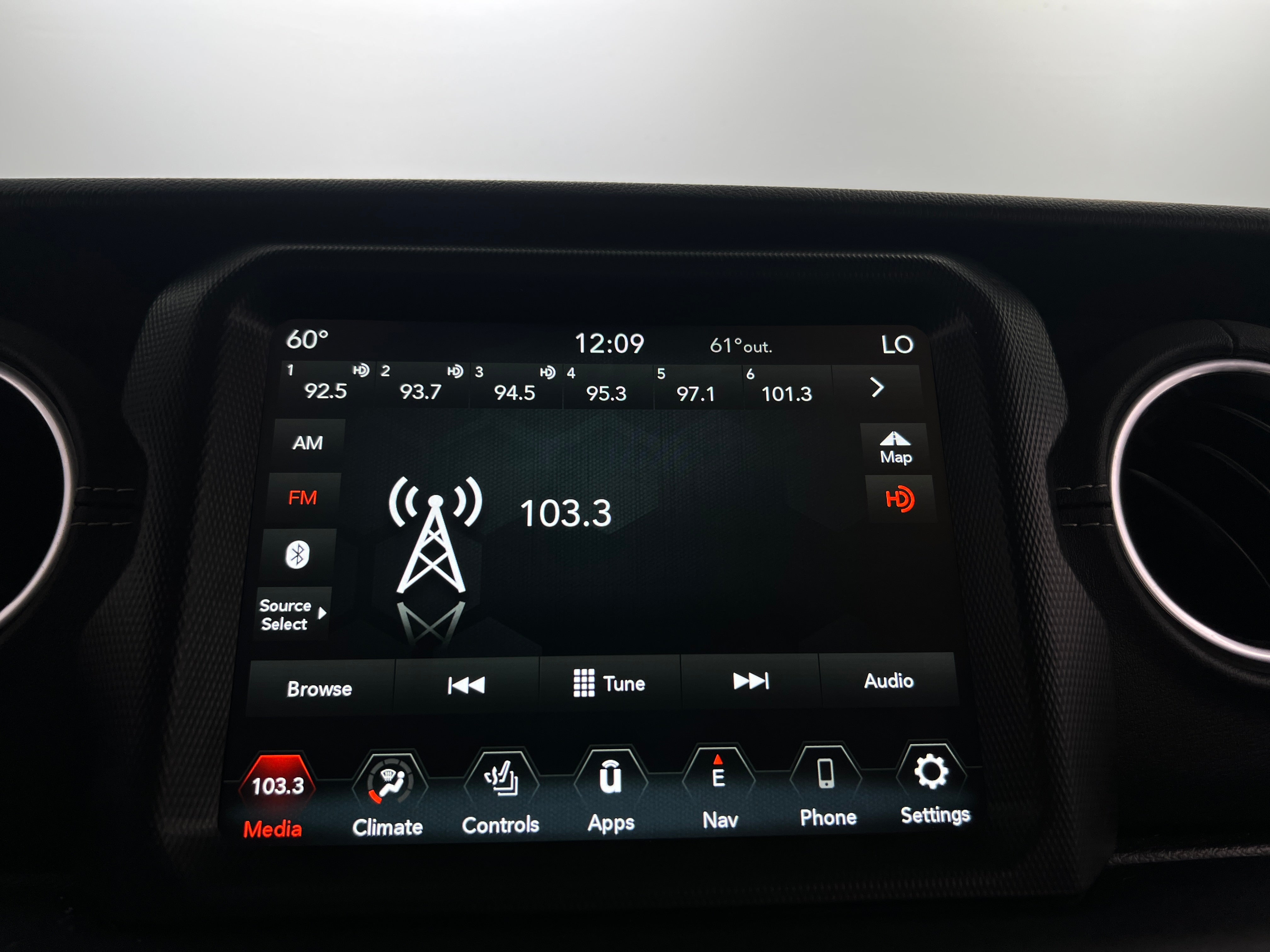 2021 Jeep Gladiator Overland 4