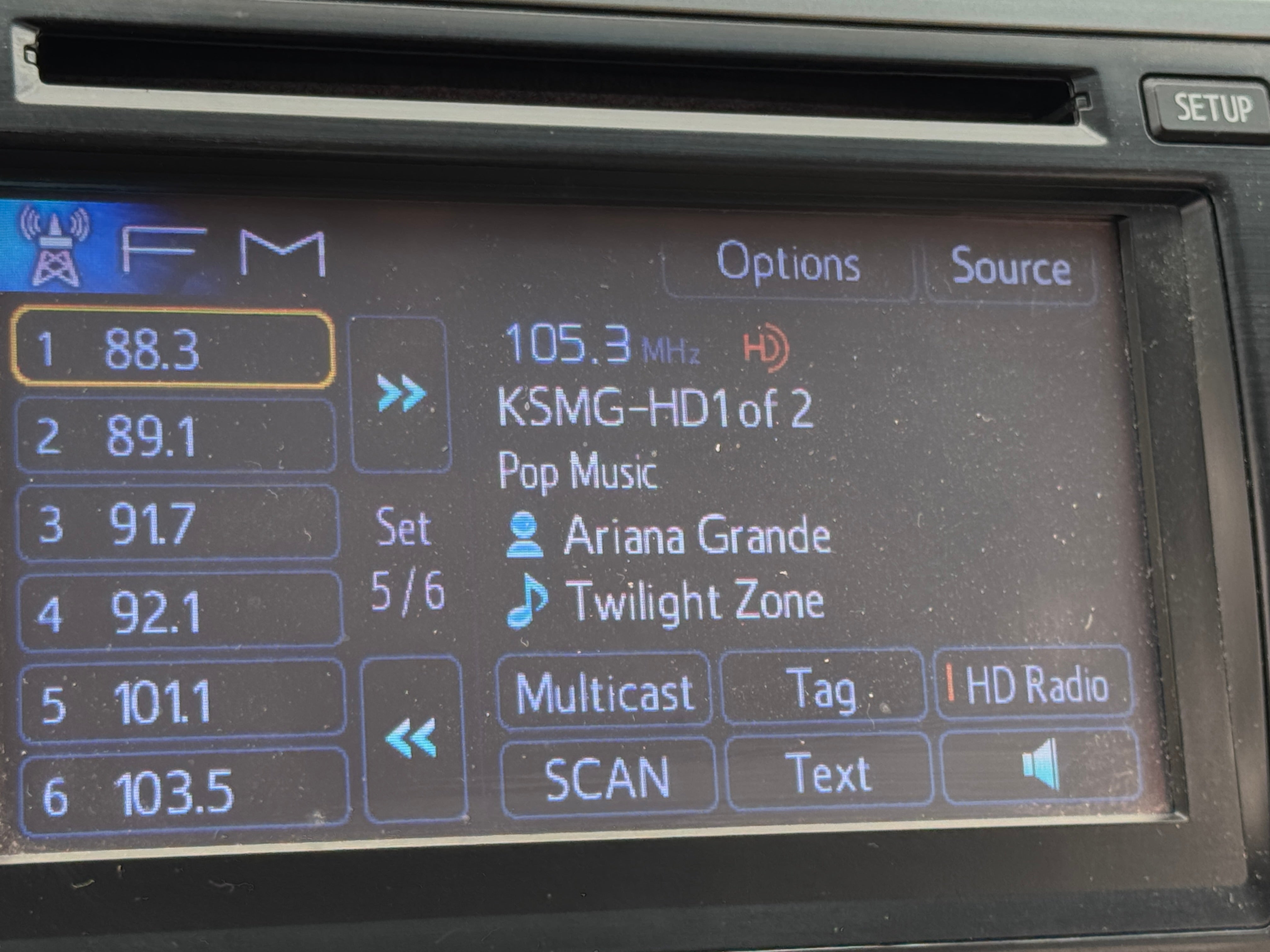 2014 Toyota Camry XLE 3