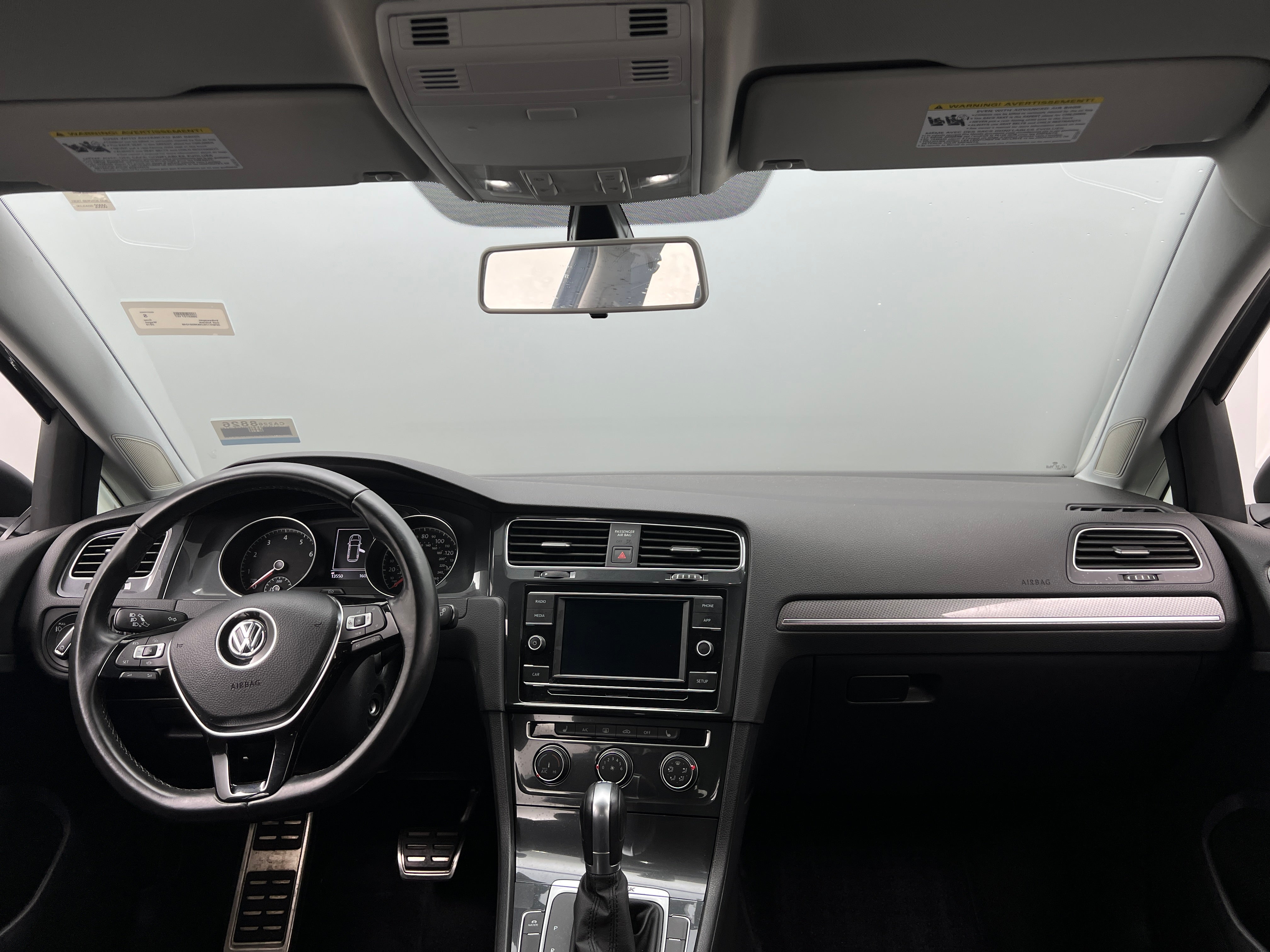 2019 Volkswagen Golf Alltrack S 2