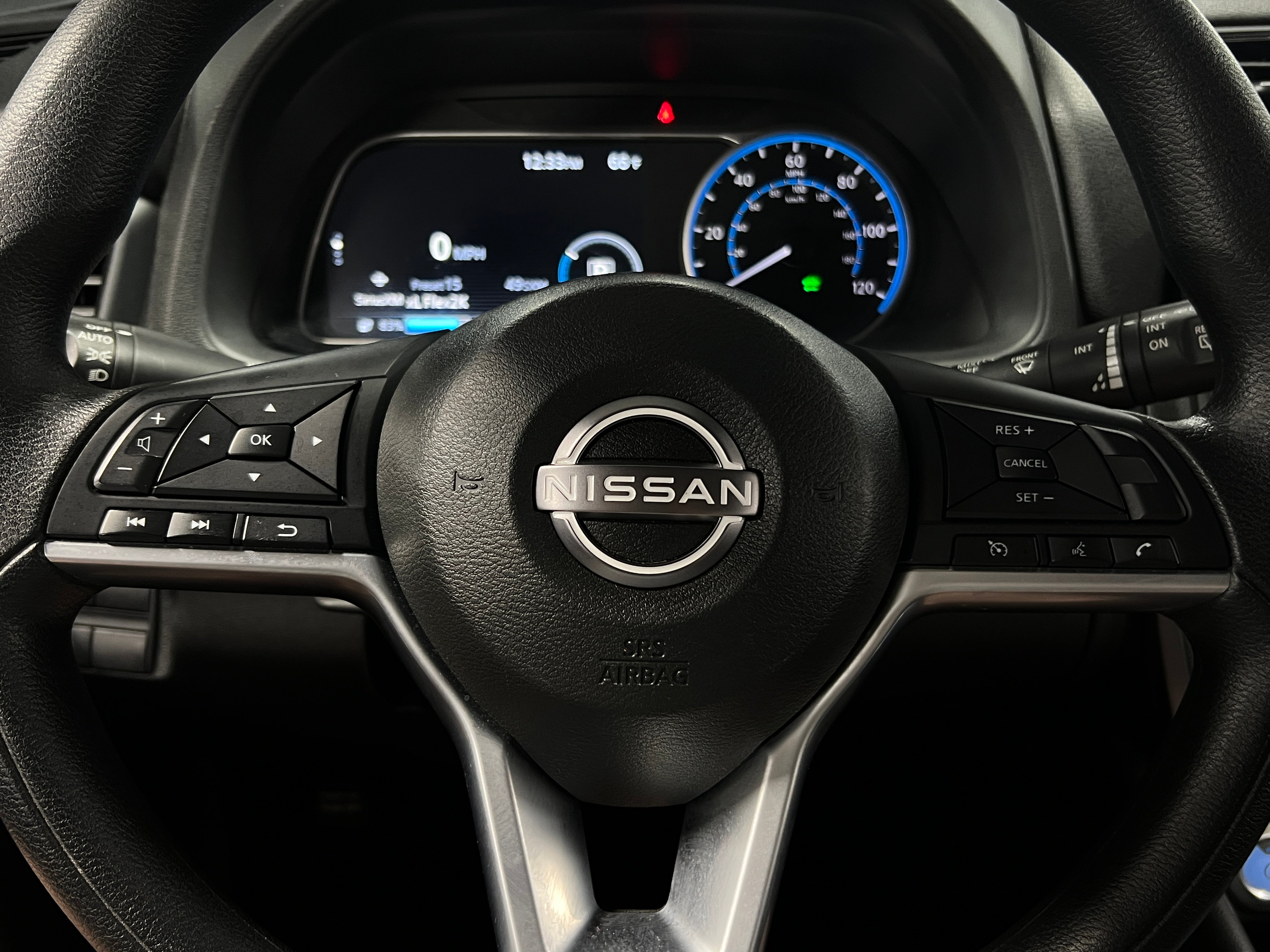2024 Nissan Leaf S 5