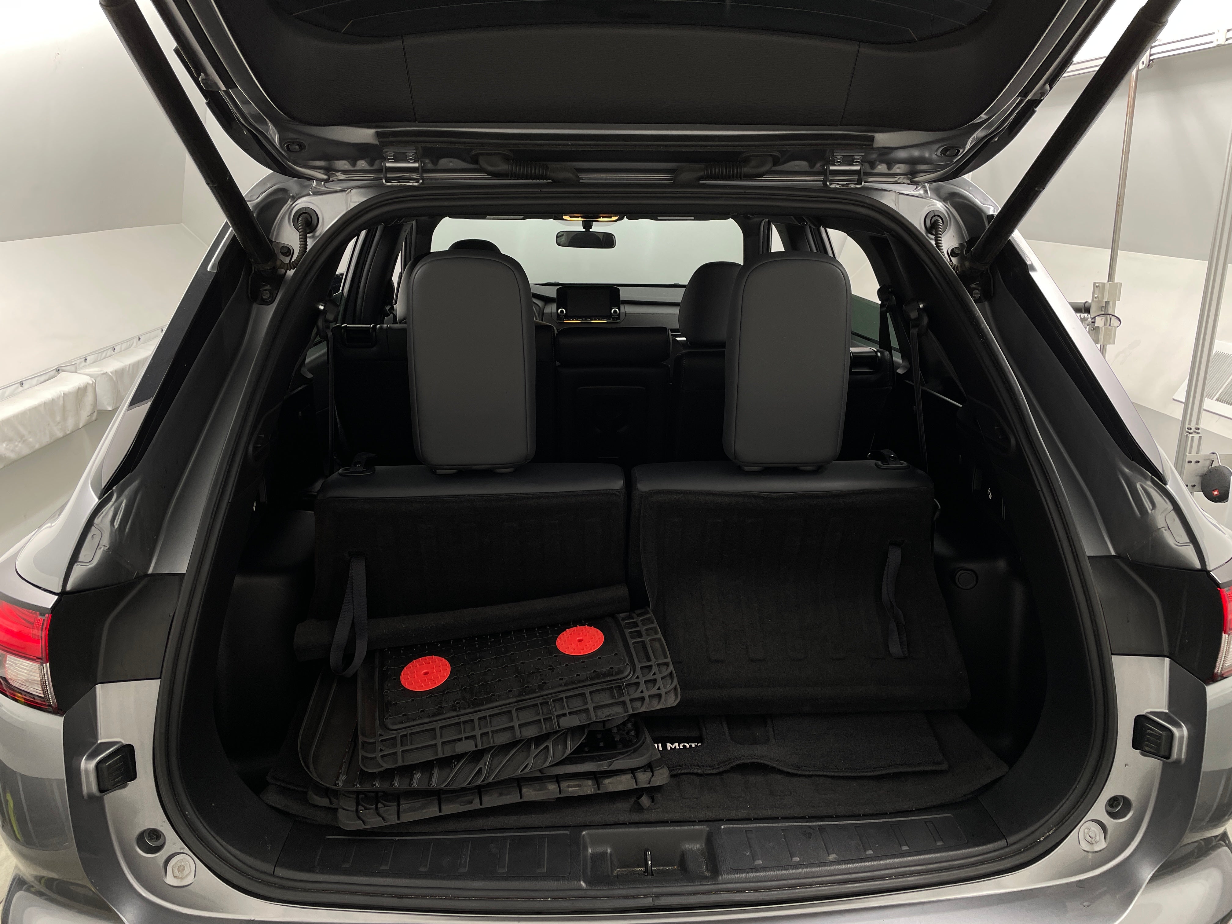 2022 Mitsubishi Outlander Black Edition 6