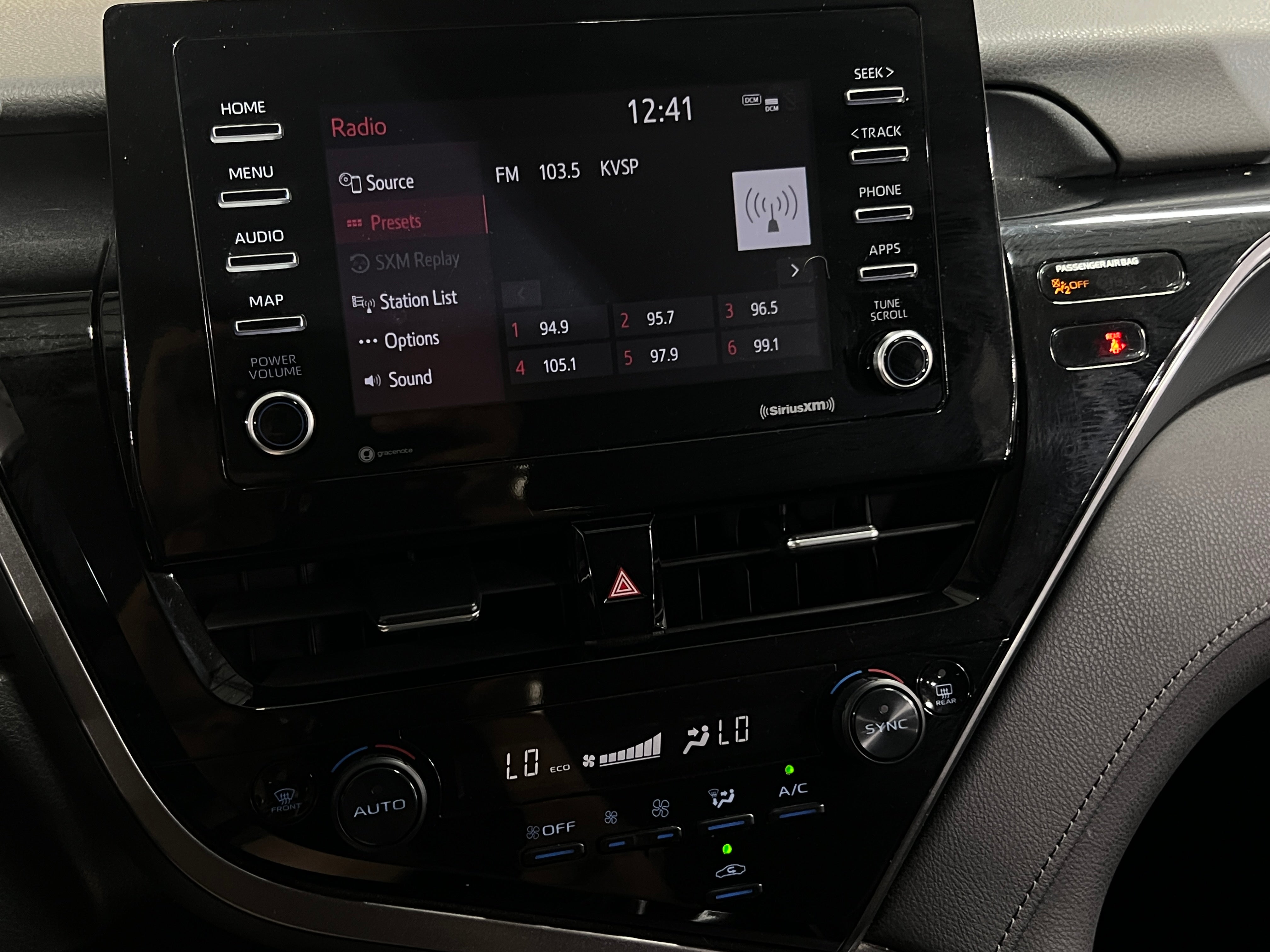2023 Toyota Camry LE 4