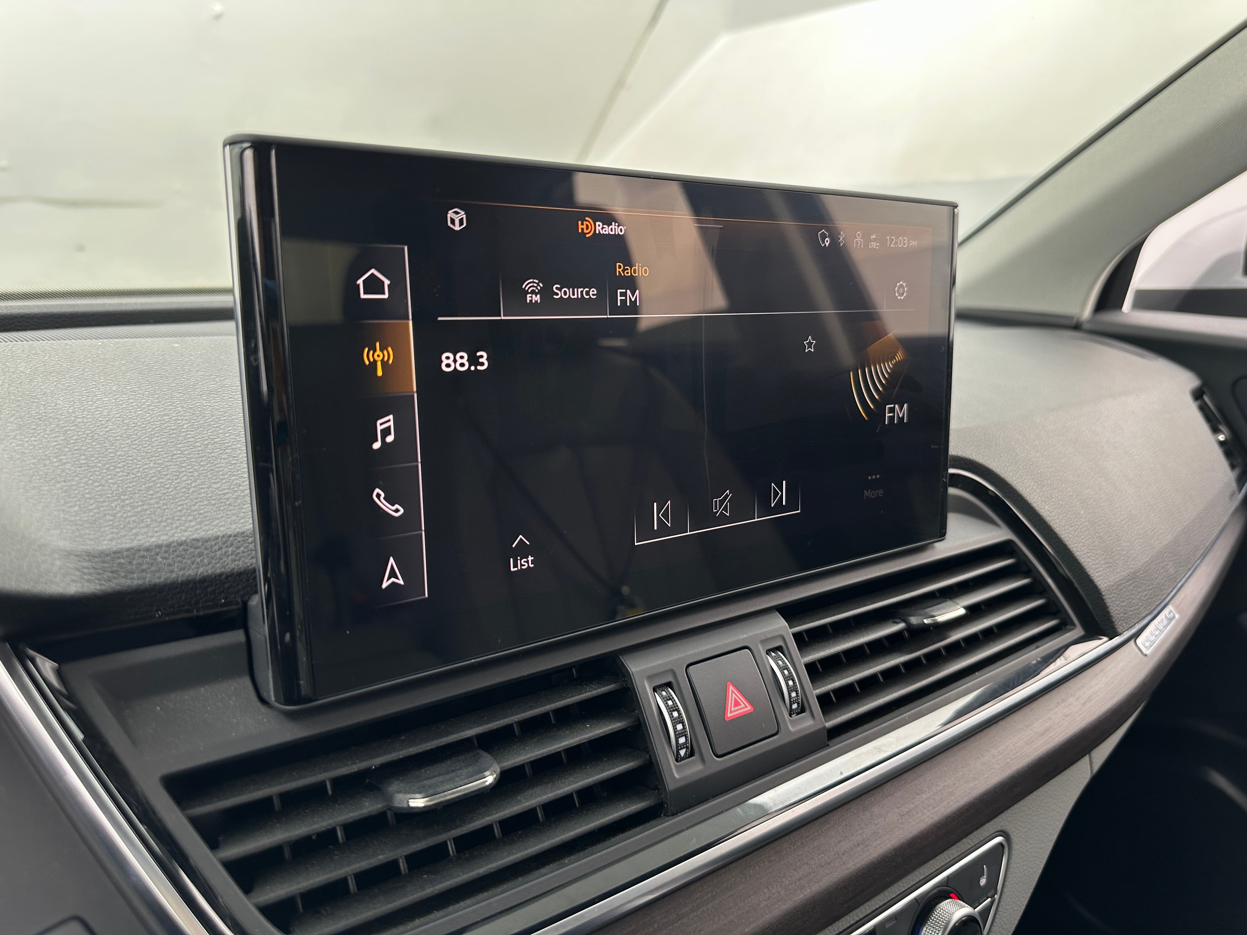 2022 Audi Q5 e Premium 3