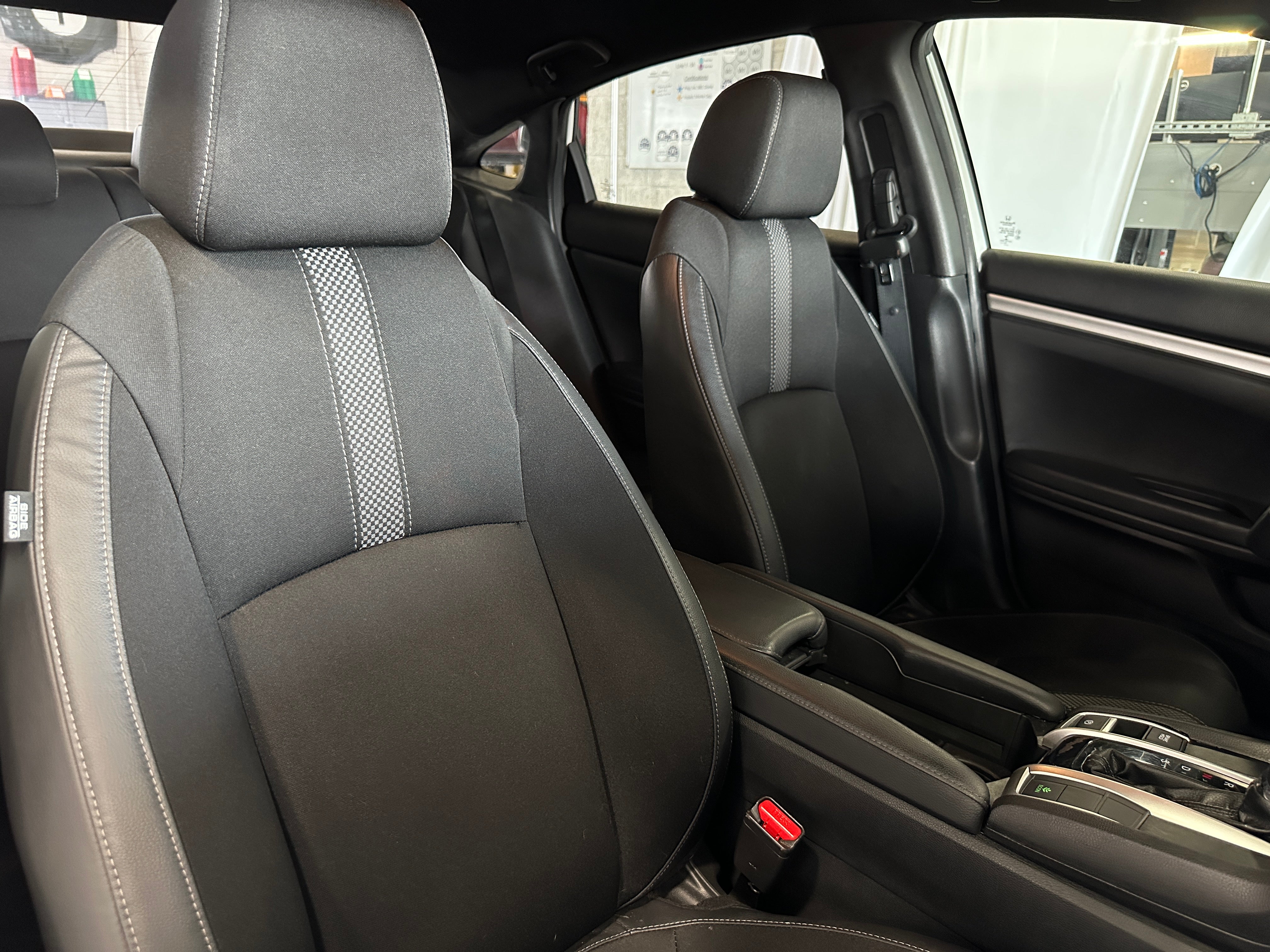 2019 Honda Civic Sport 2
