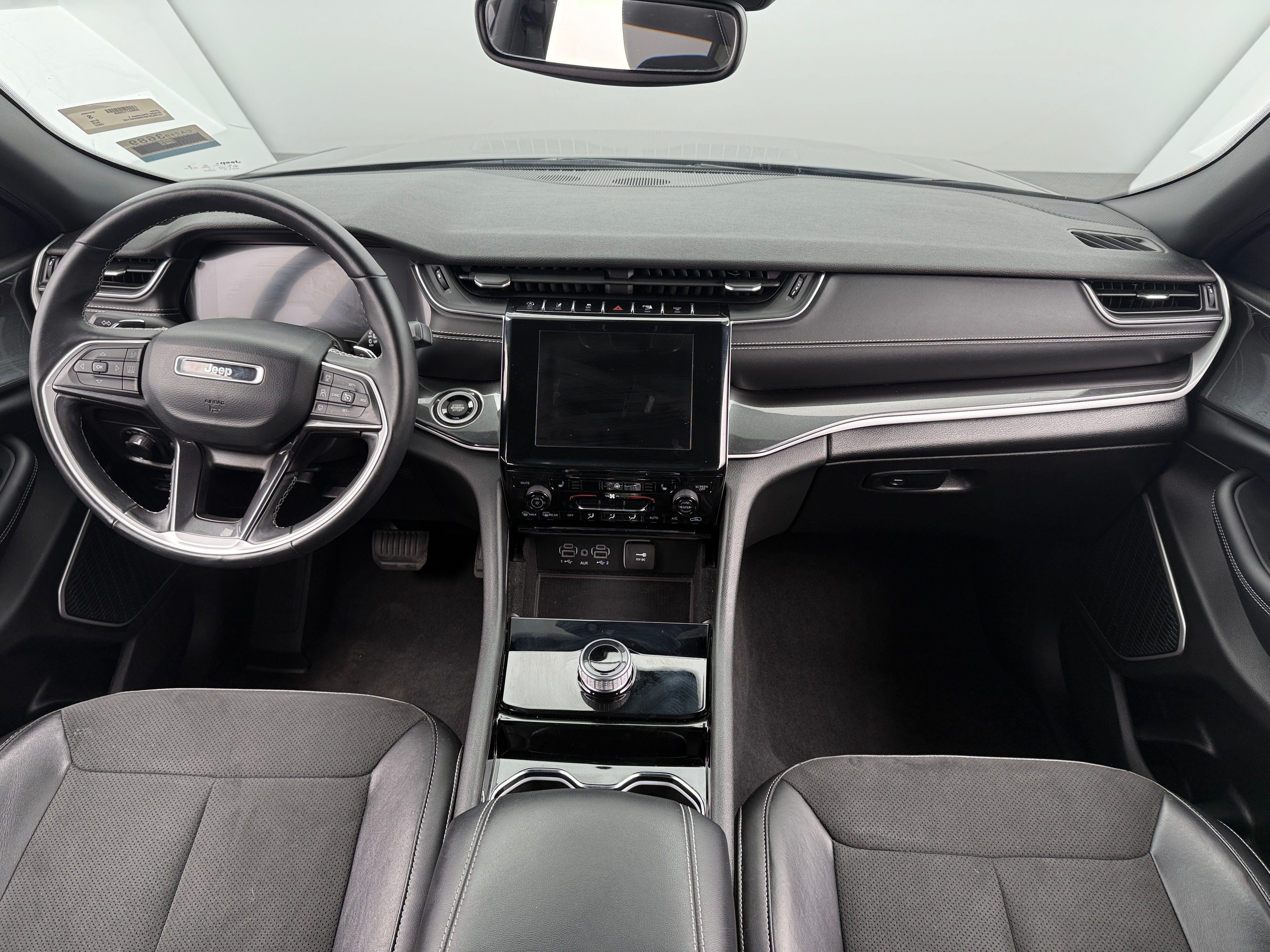 2022 Jeep Grand Cherokee L Altitude 2
