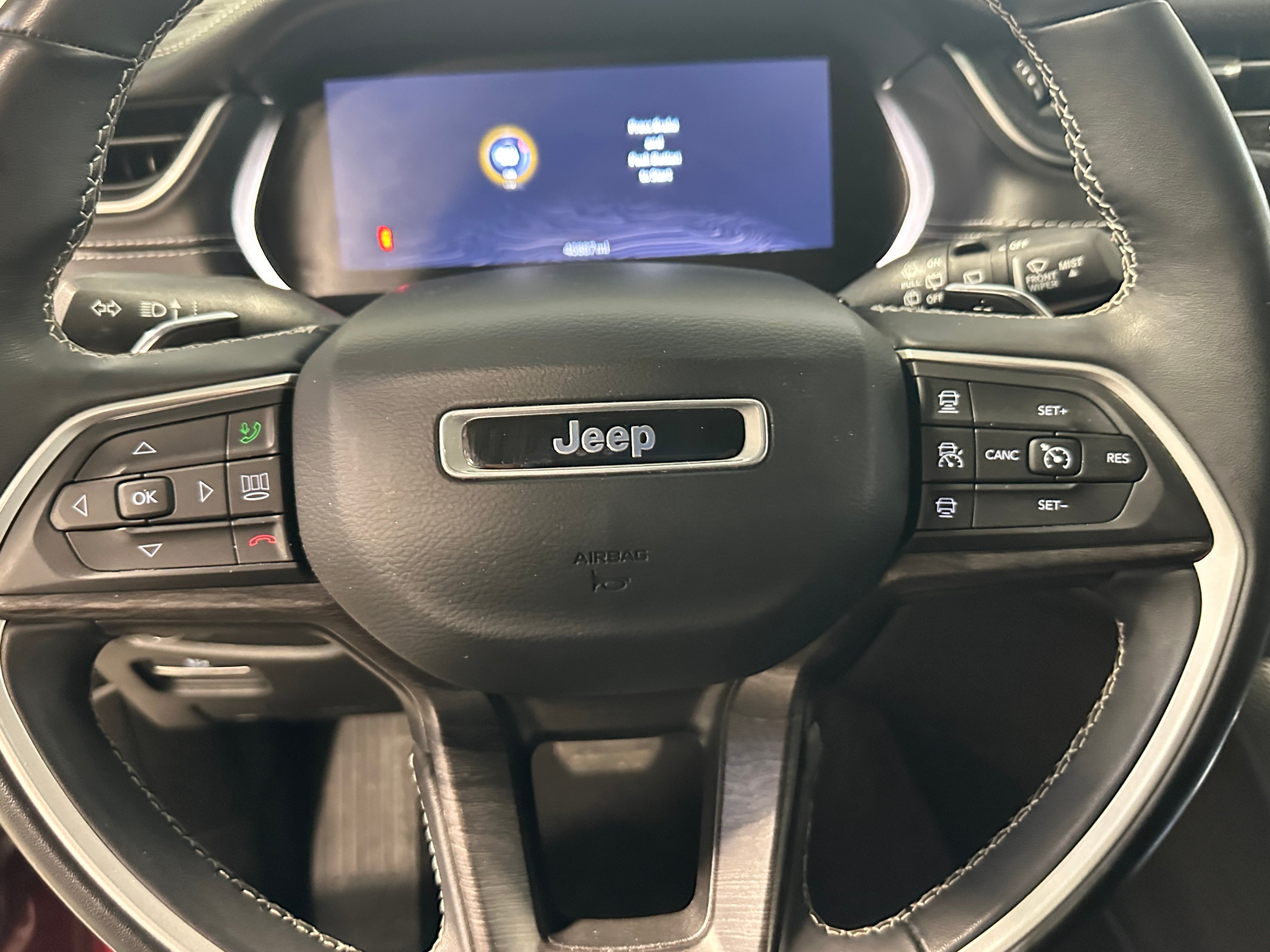 2022 Jeep Grand Cherokee L Limited Edition 4