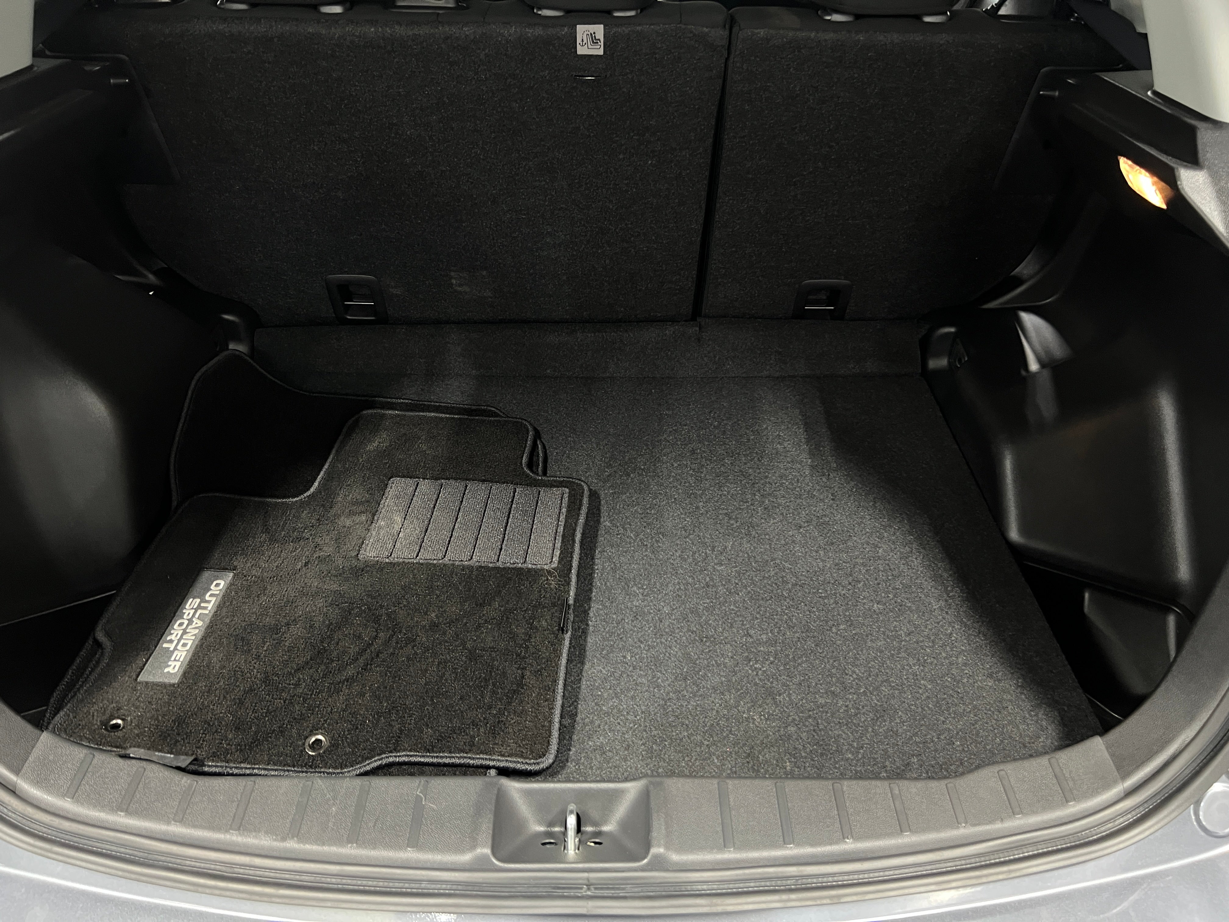 2024 Mitsubishi Outlander Sport ES 7