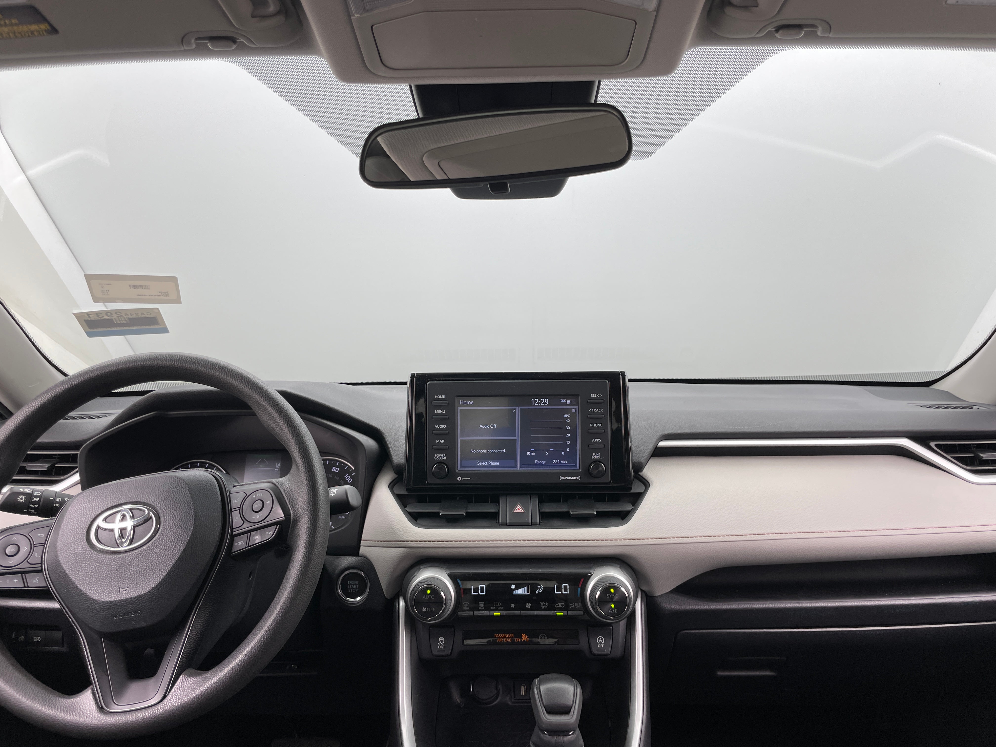 2021 Toyota RAV4 XLE 3