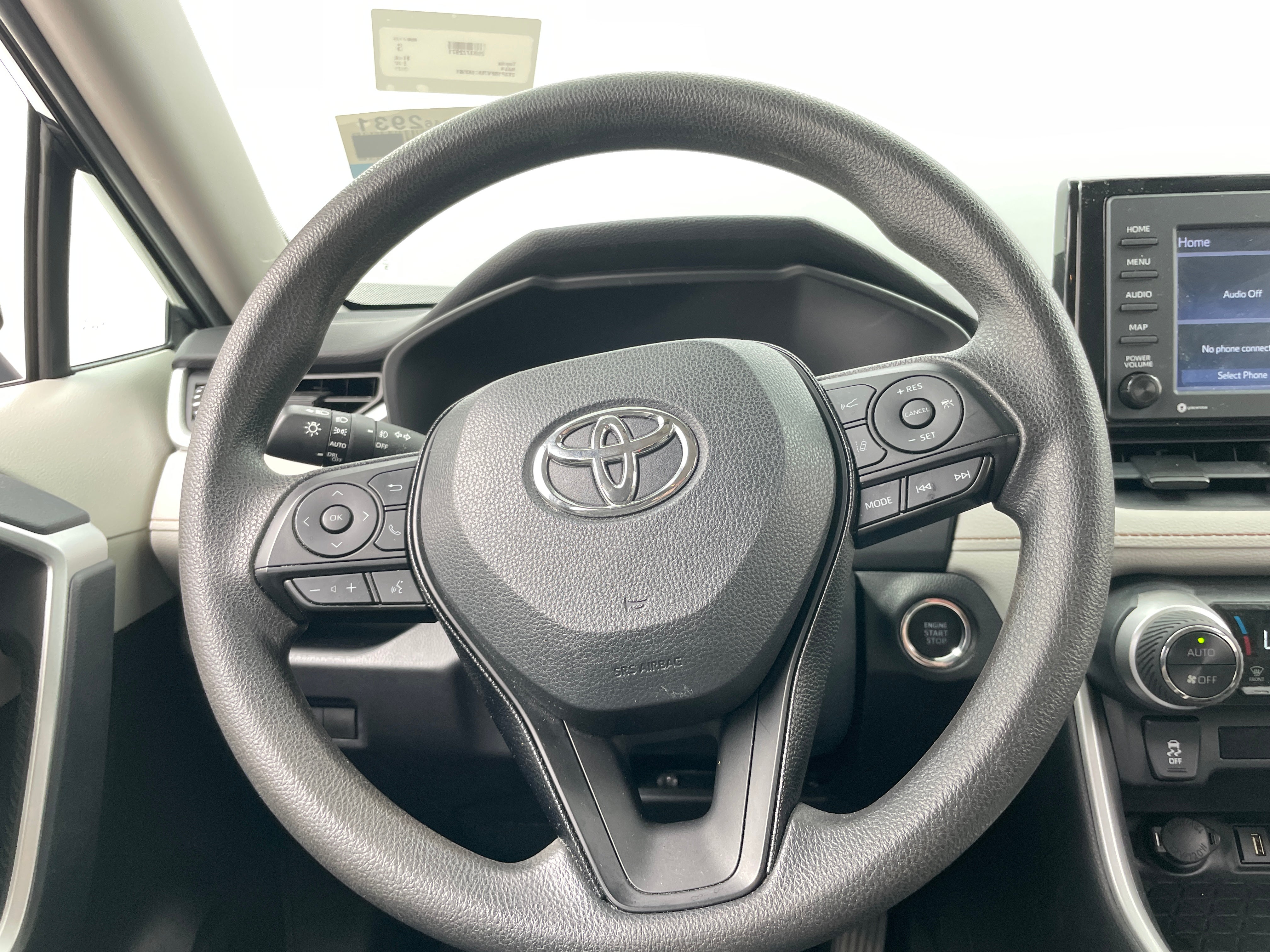2021 Toyota RAV4 XLE 5