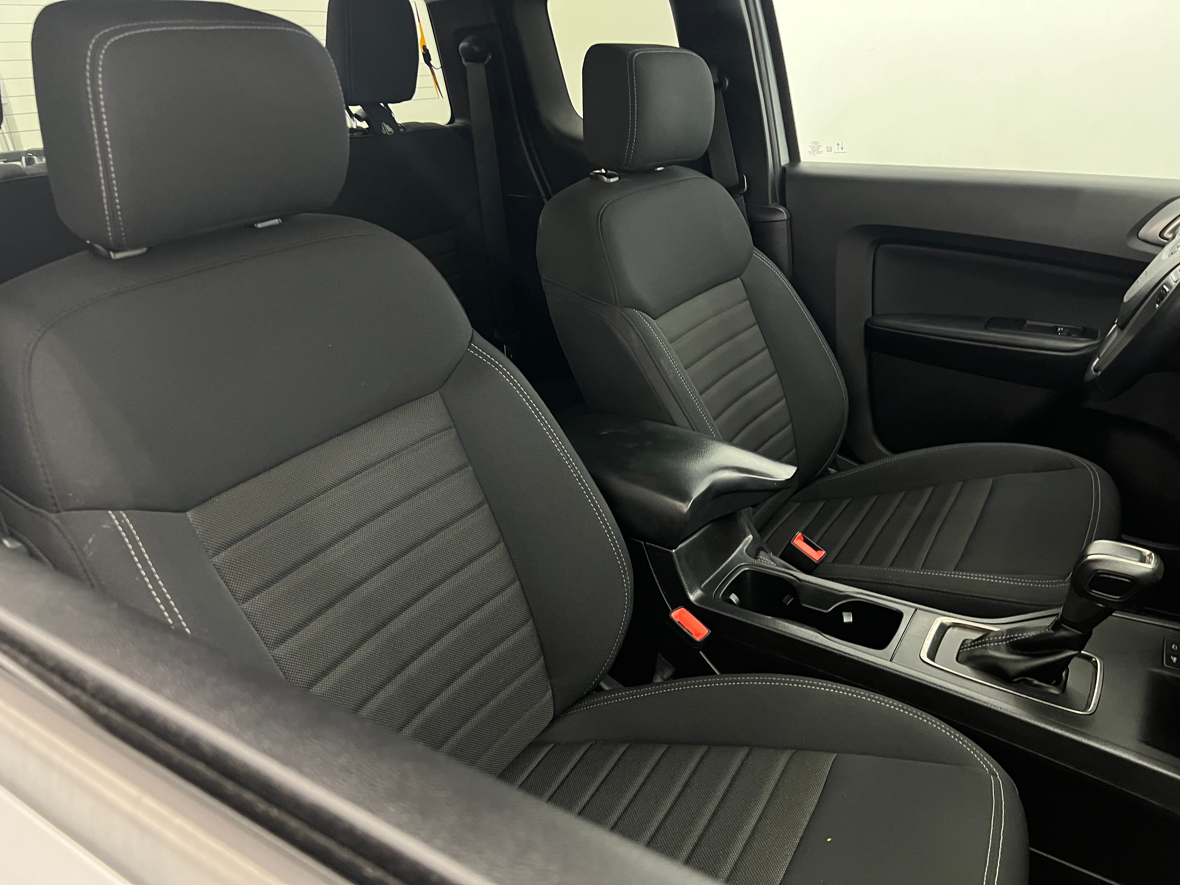 2020 Ford Ranger XLT 2