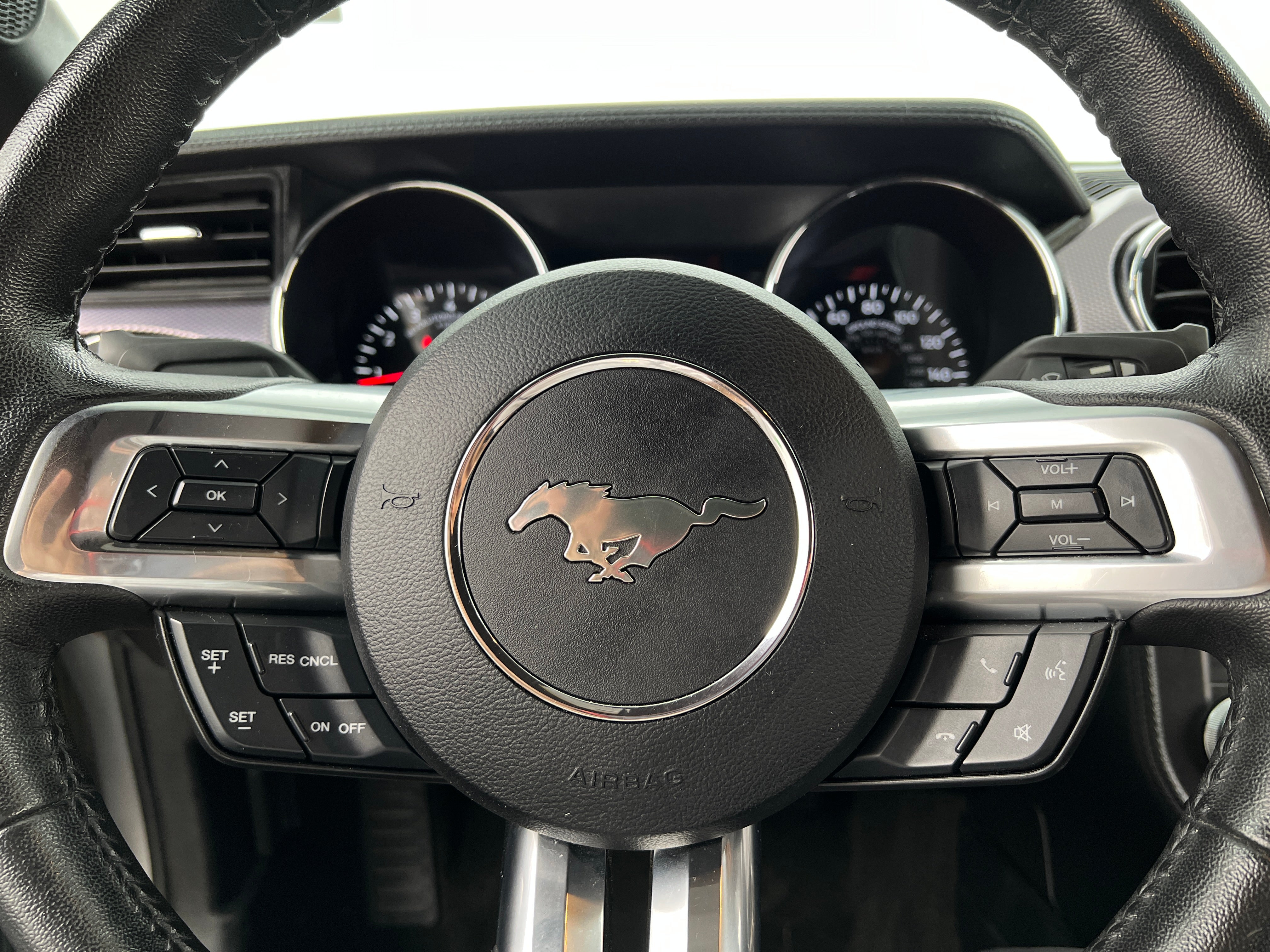 2017 Ford Mustang GT 4