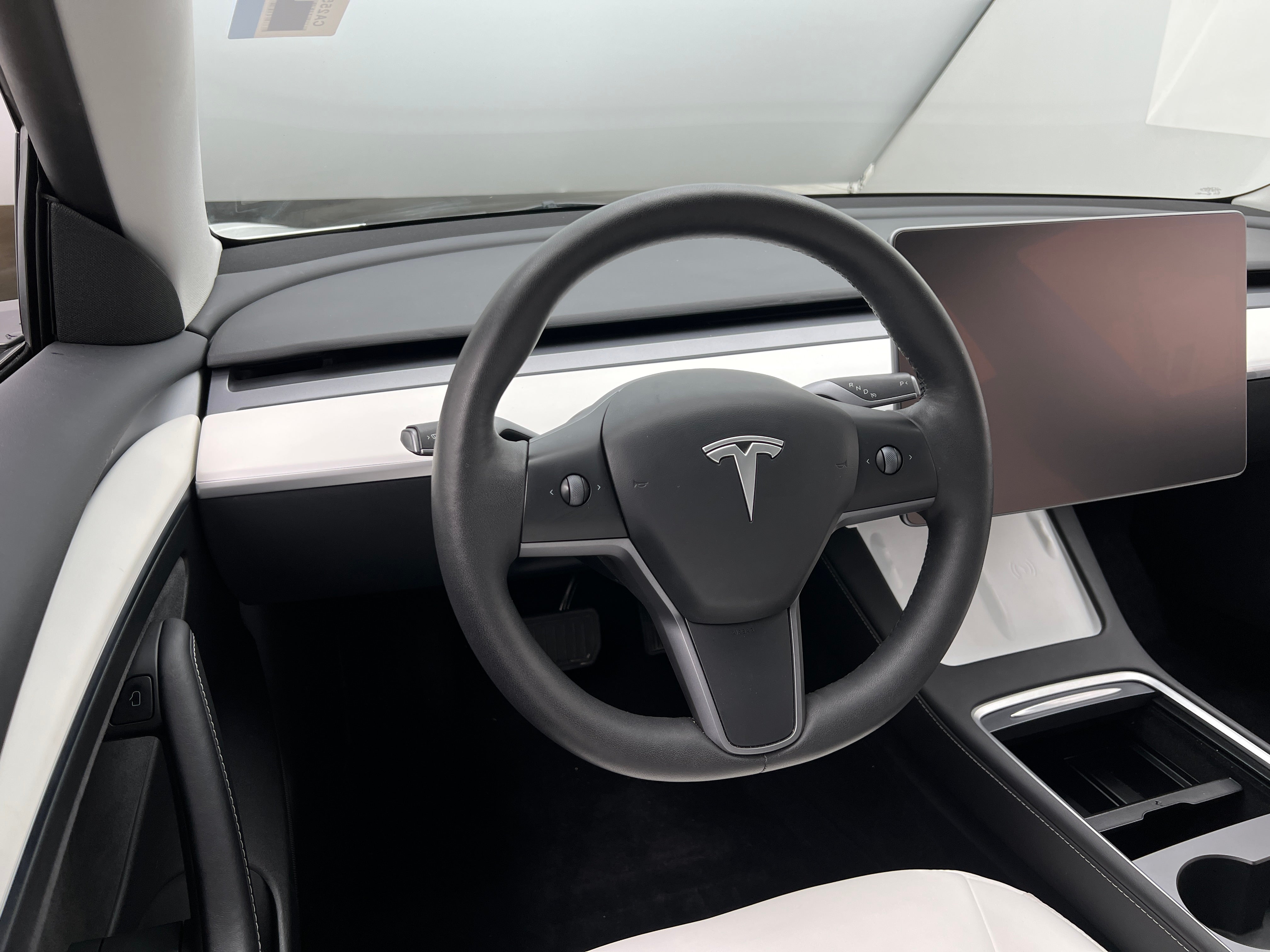 2023 Tesla Model 3 Standard Range 4