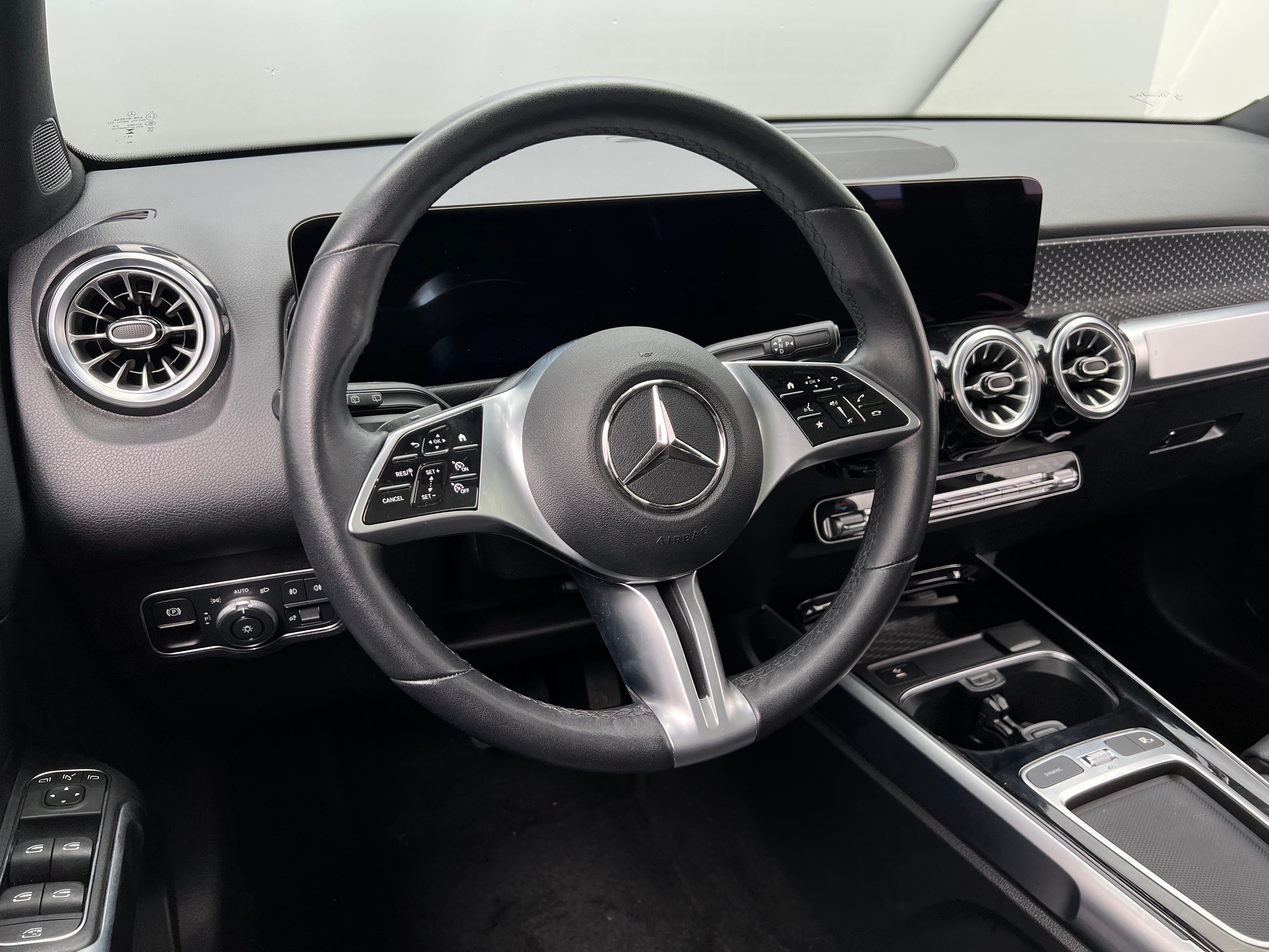 2024 Mercedes-Benz GLB 250 4