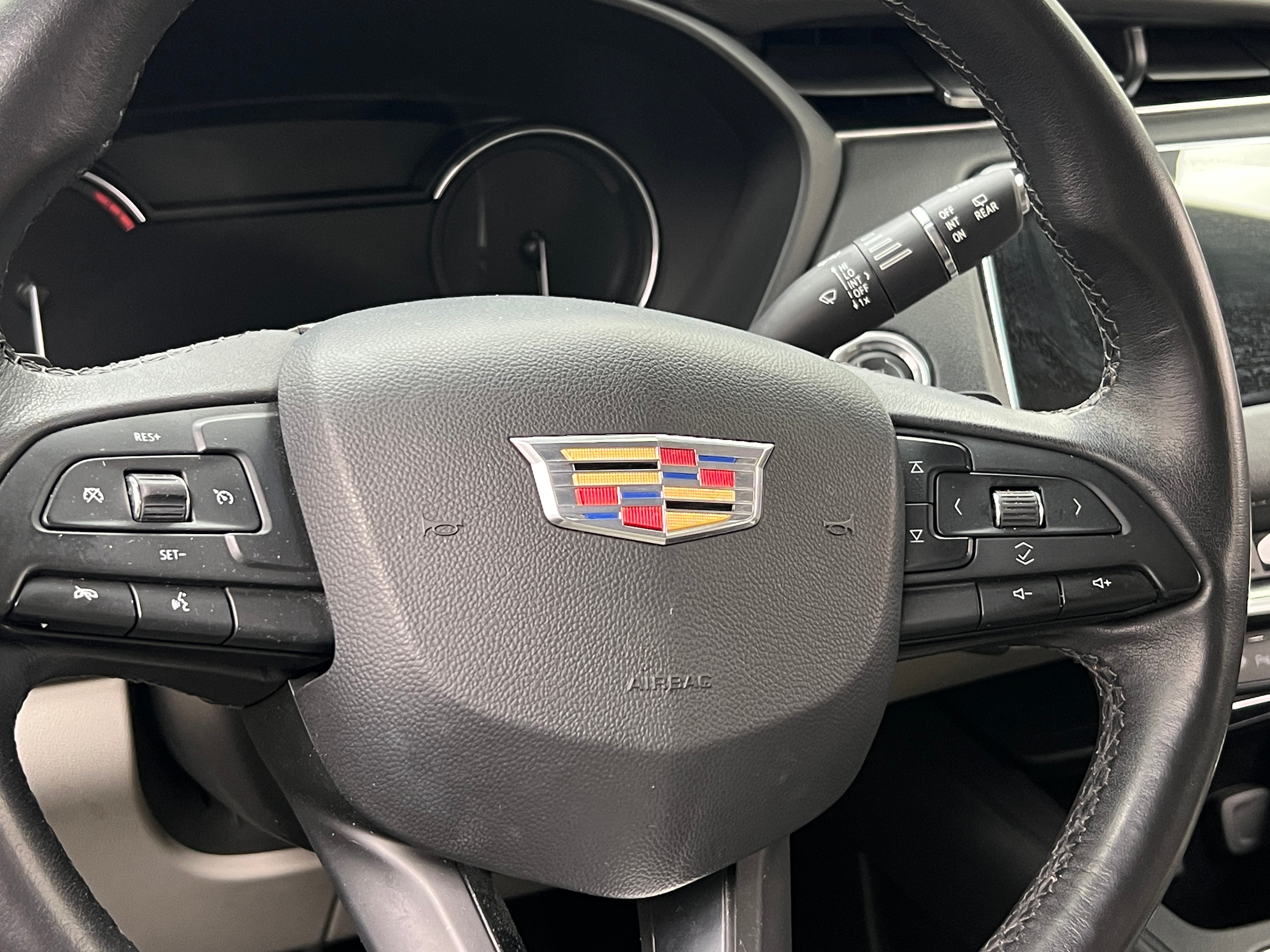 2019 Cadillac XT4 Luxury 5