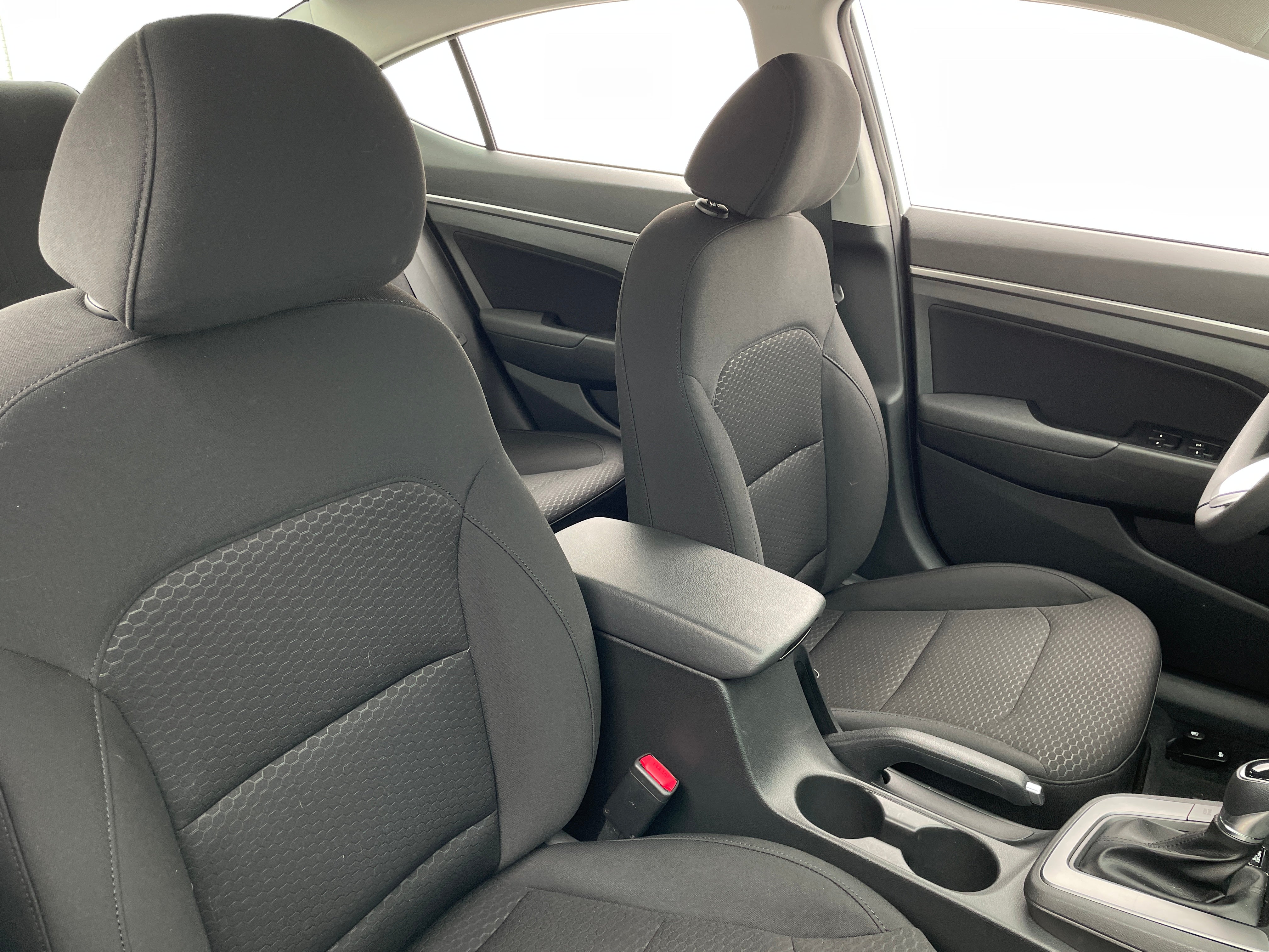 2020 Hyundai Elantra SEL 2