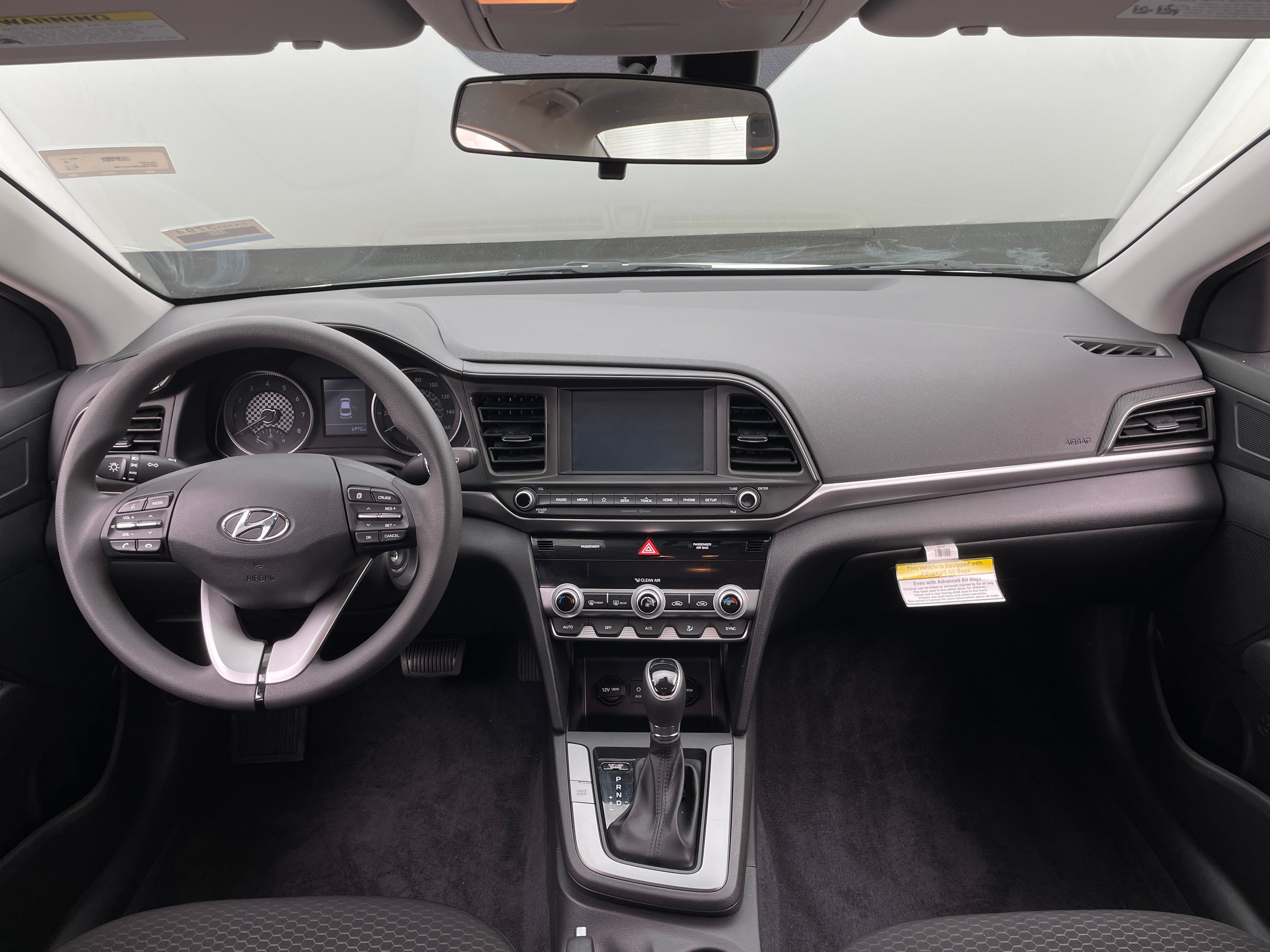 2020 Hyundai Elantra SEL 3