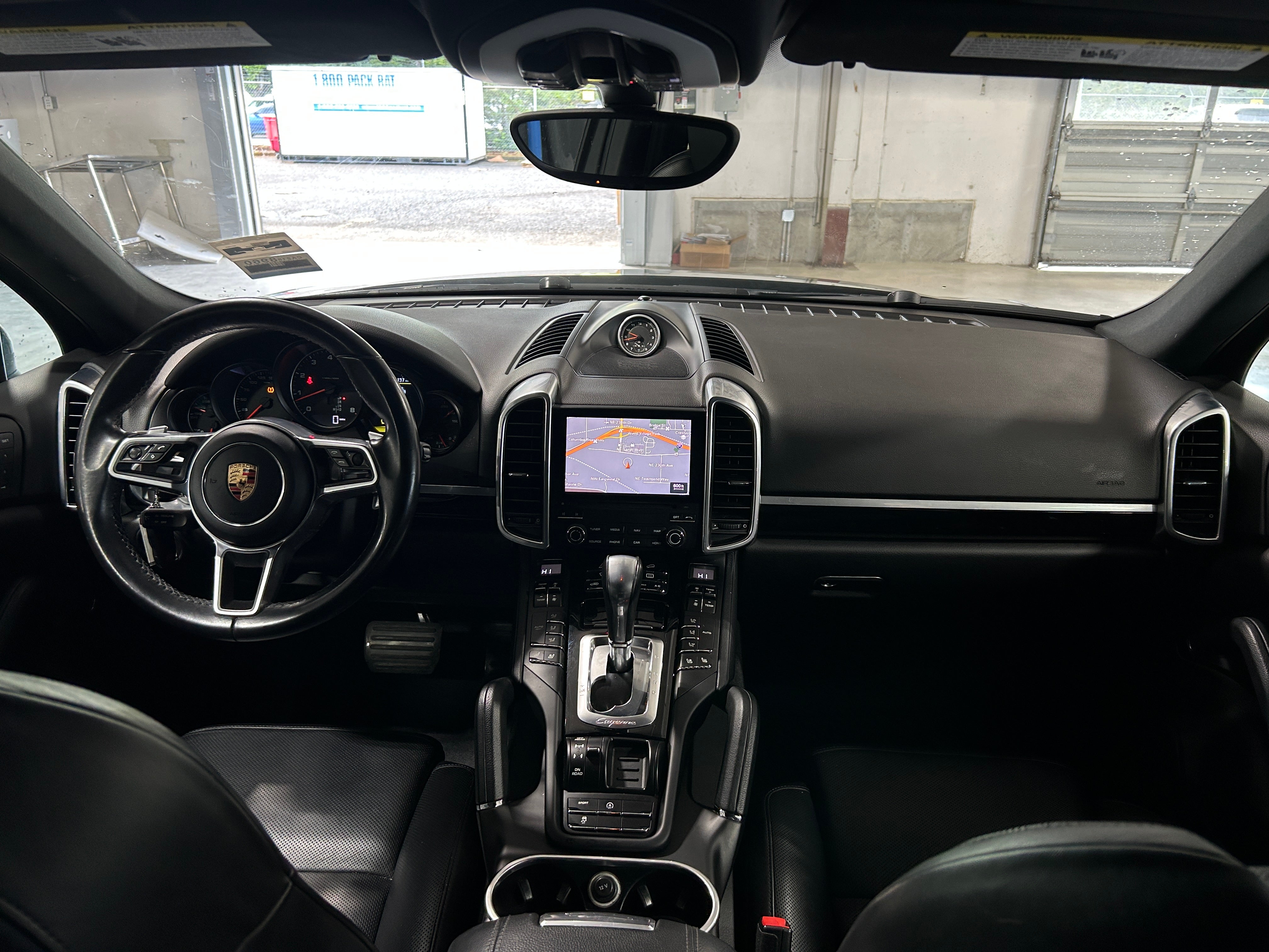 2017 Porsche Cayenne Platinum Edition 2