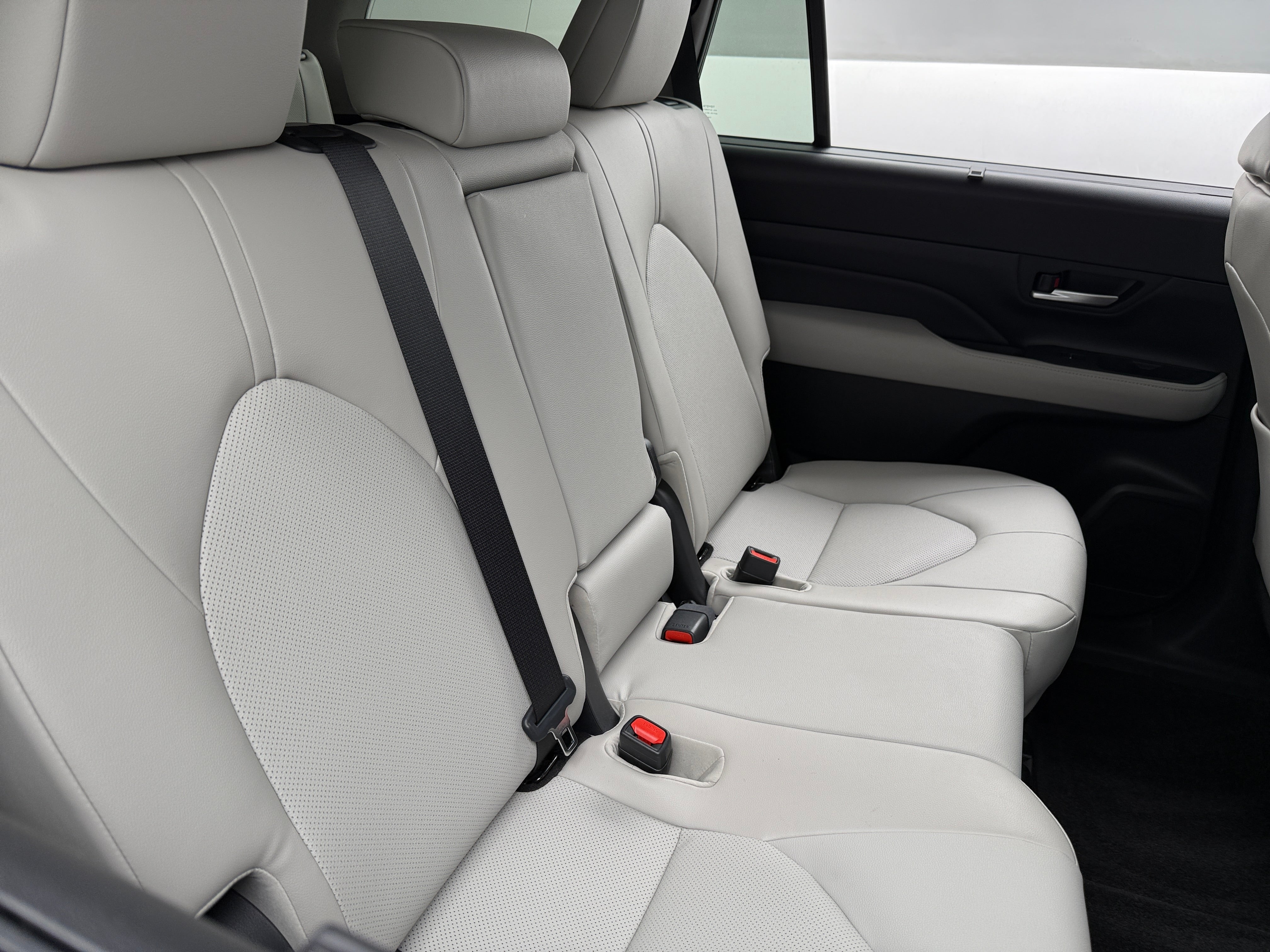 2024 Toyota Grand Highlander XLE 5