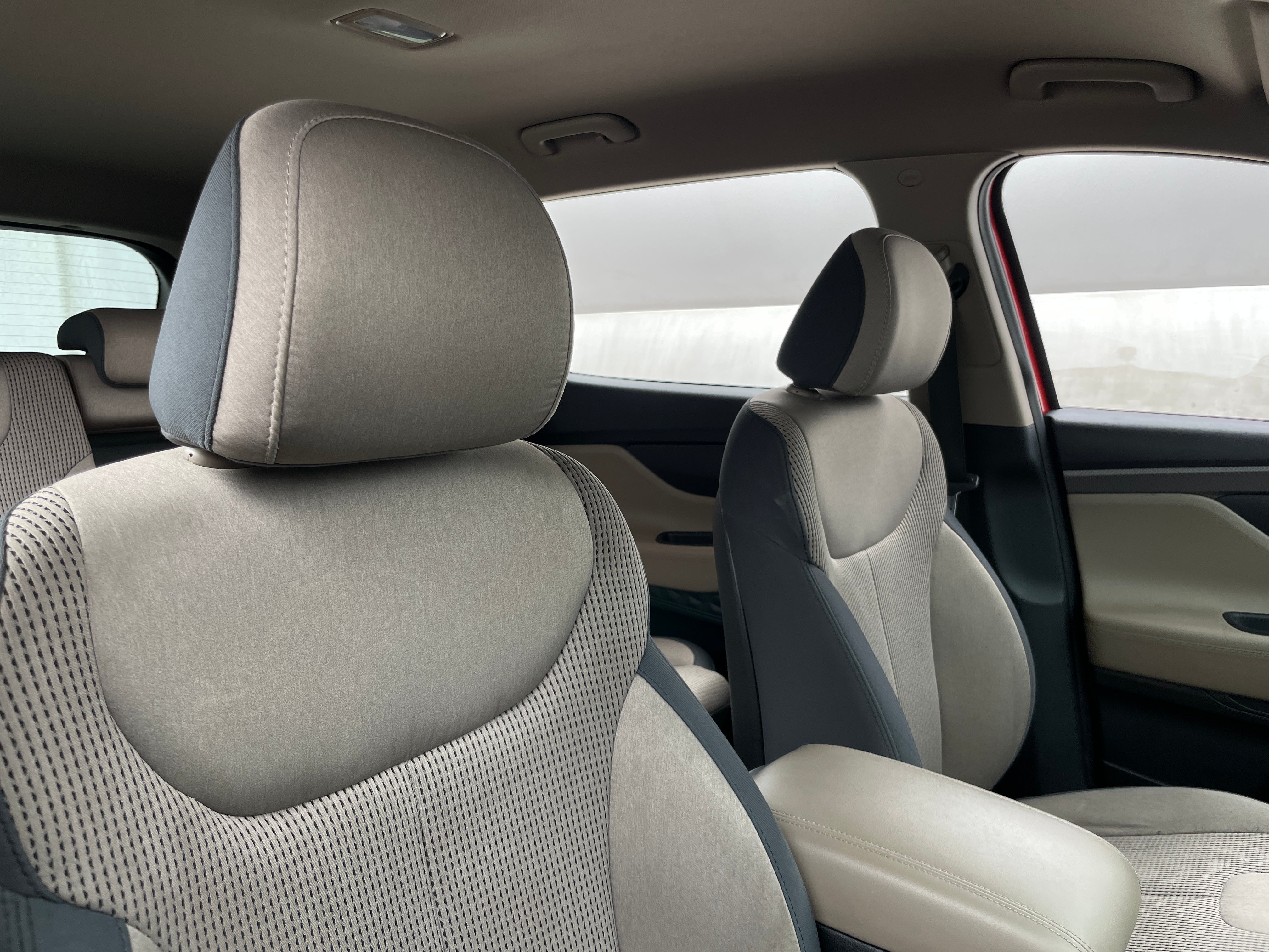 2020 Hyundai Santa Fe SE 2