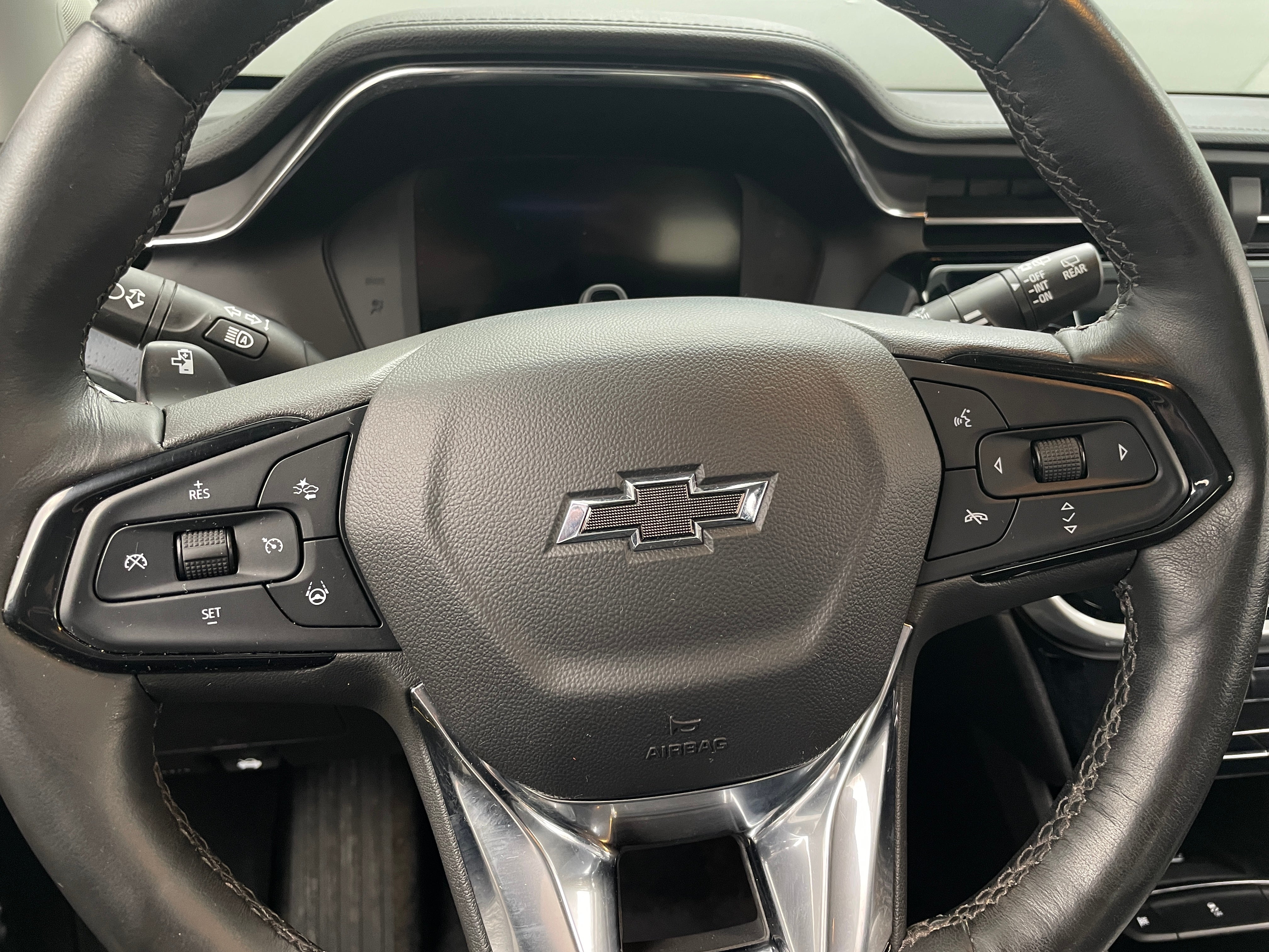2023 Chevrolet Bolt EUV Premier 4