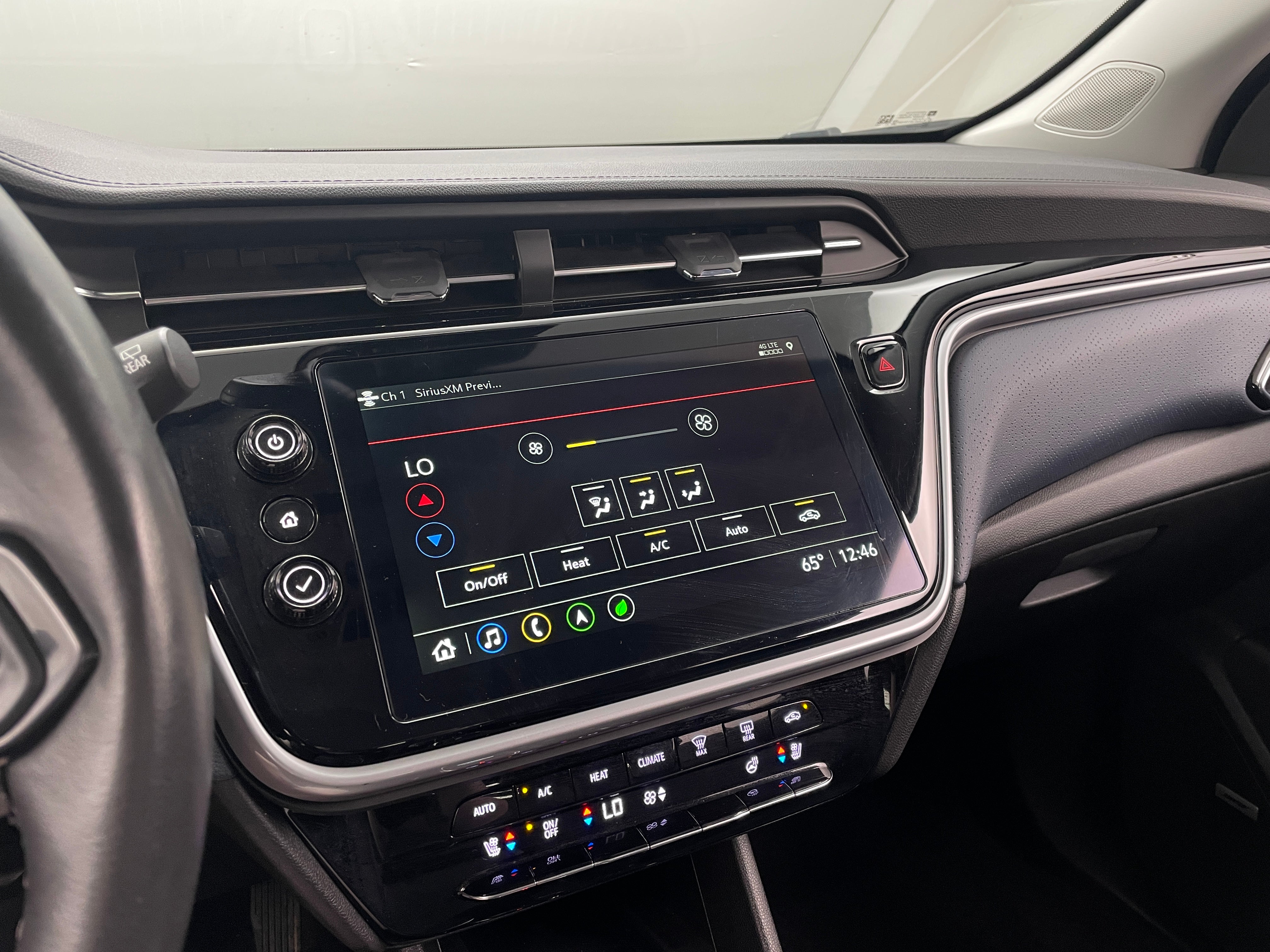 2023 Chevrolet Bolt EUV Premier 3