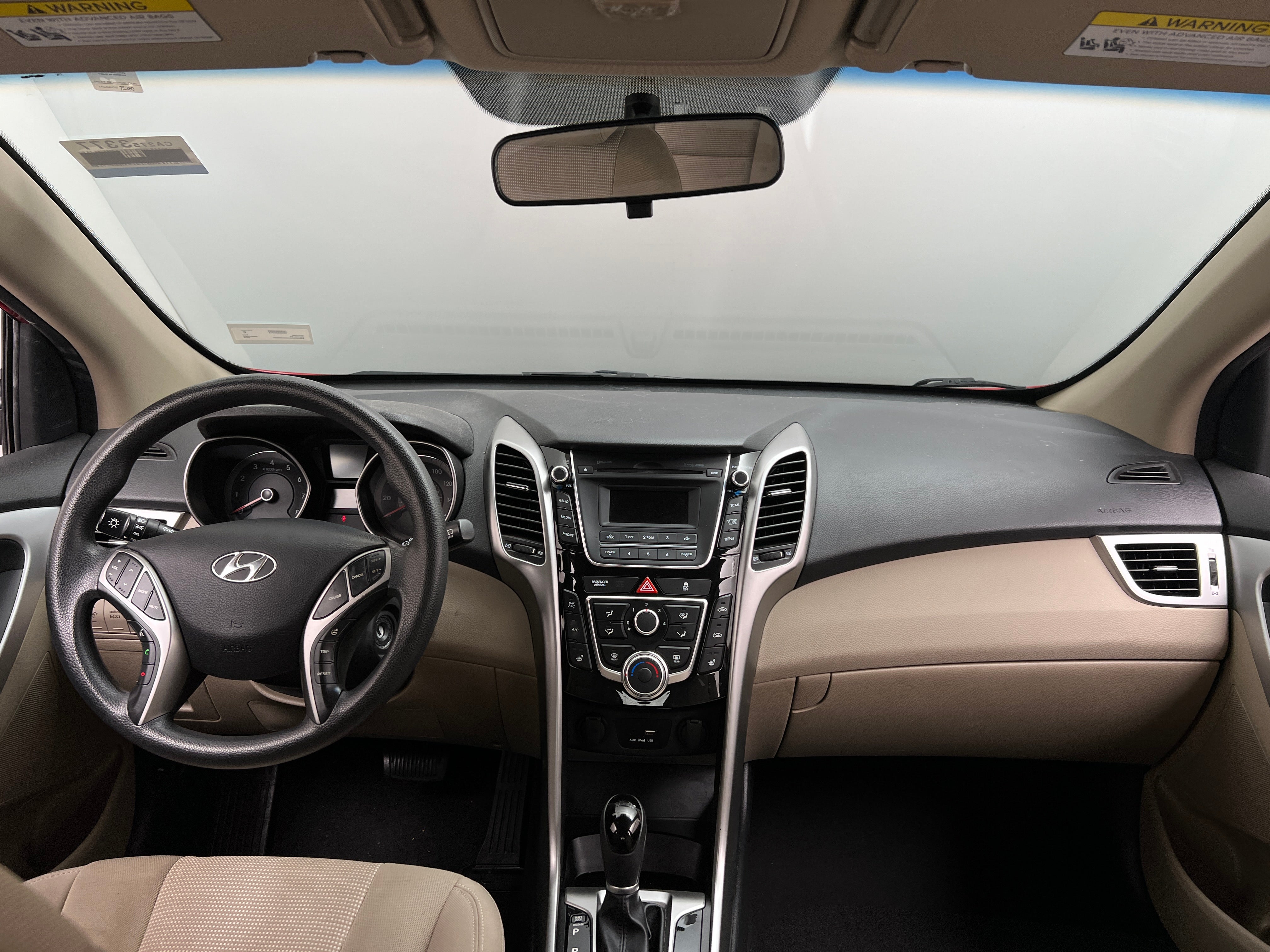 2016 Hyundai Elantra Base 3
